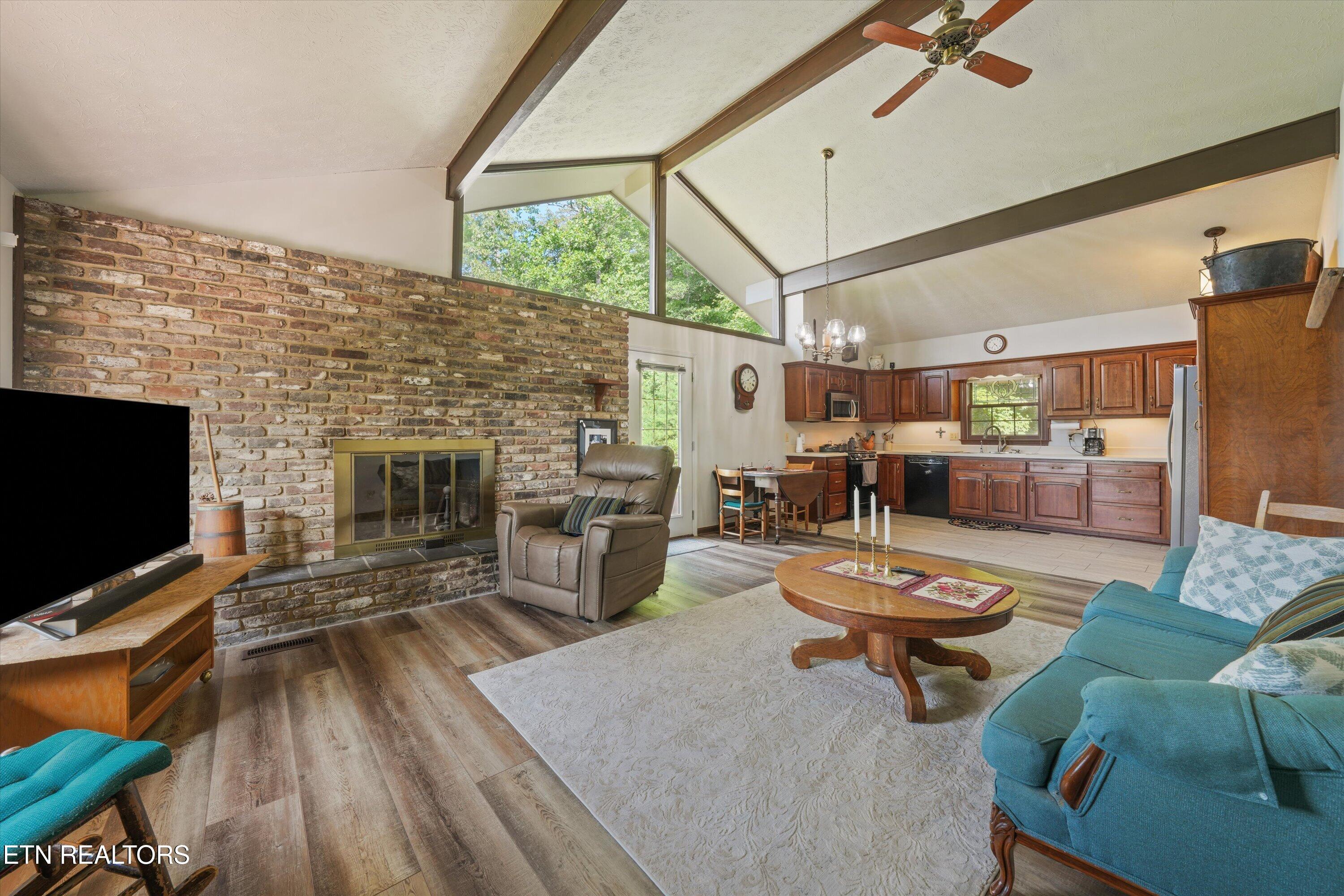 745 Blockhouse Valley Road Clinton TN 37716