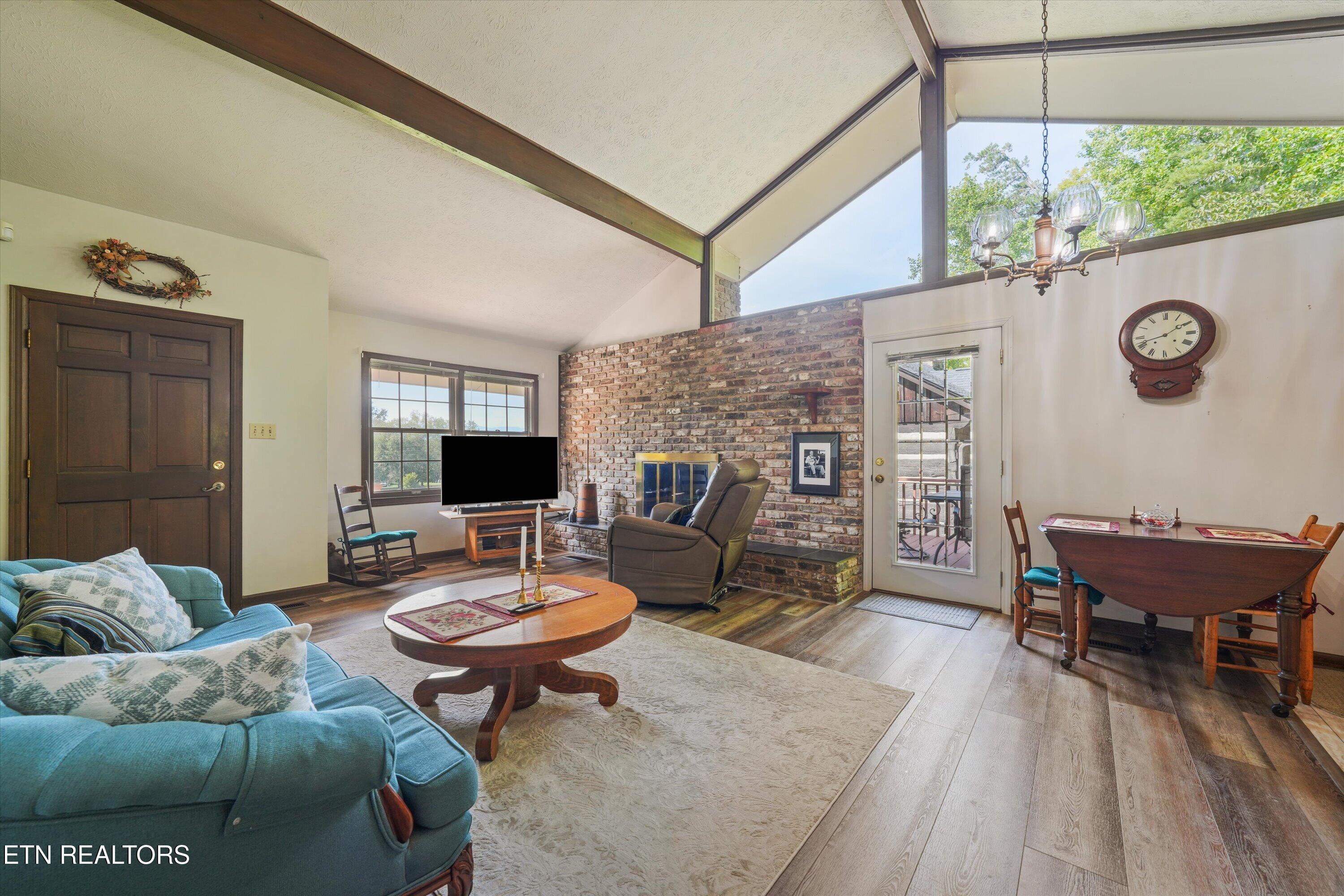 745 Blockhouse Valley Road Clinton TN 37716