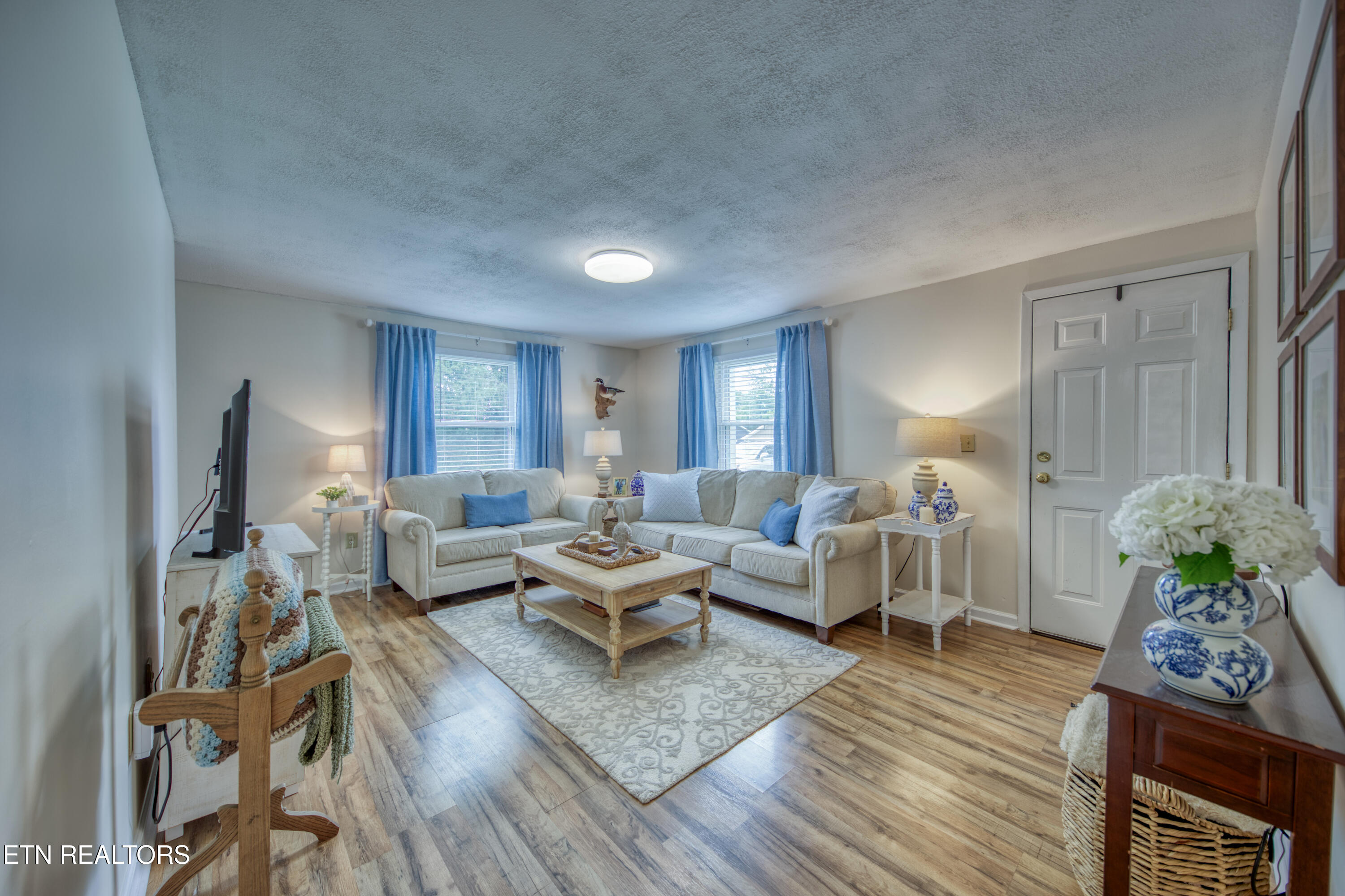 425 W Ford Valley Road Knoxville TN 37920
