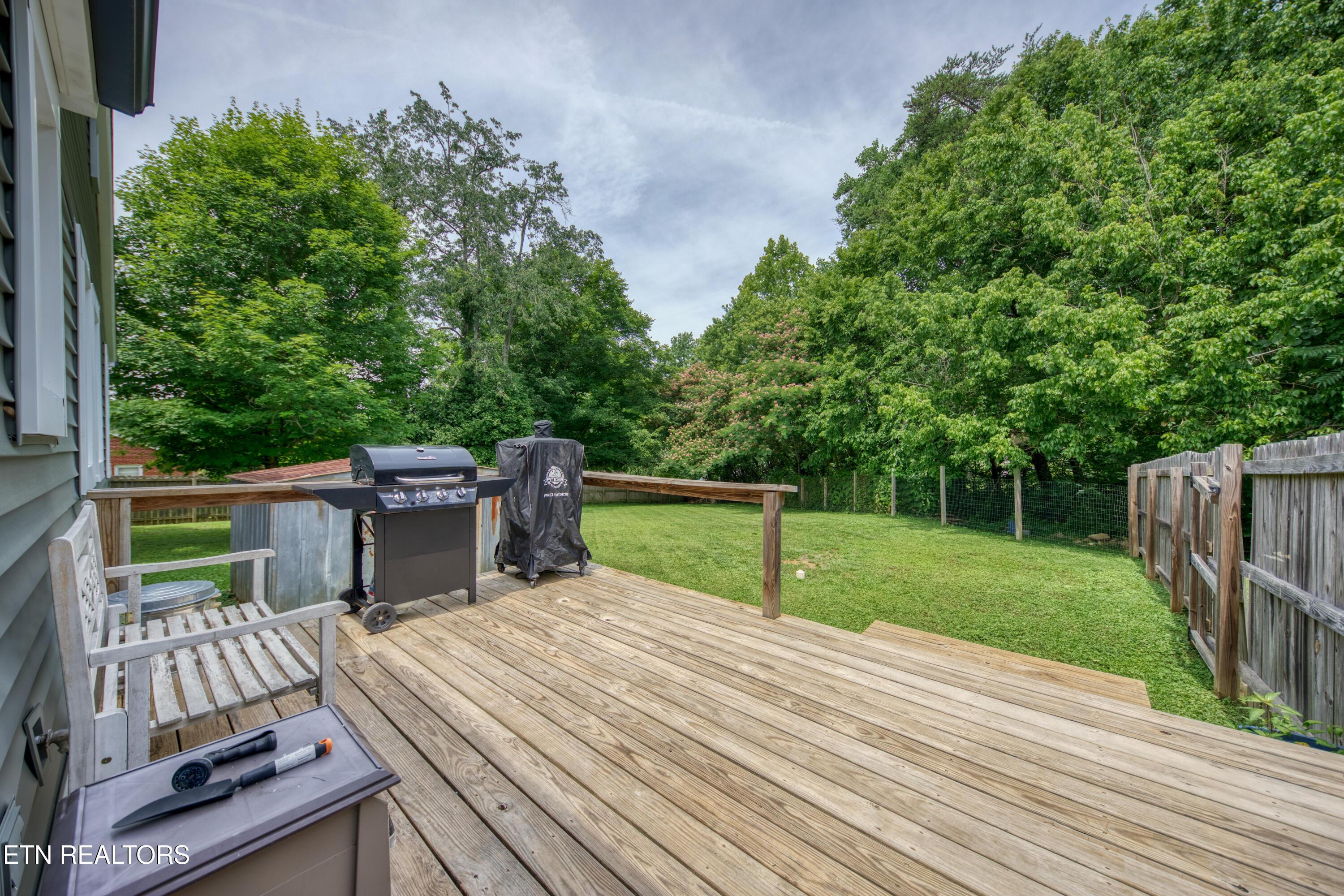 425 W Ford Valley Road Knoxville TN 37920