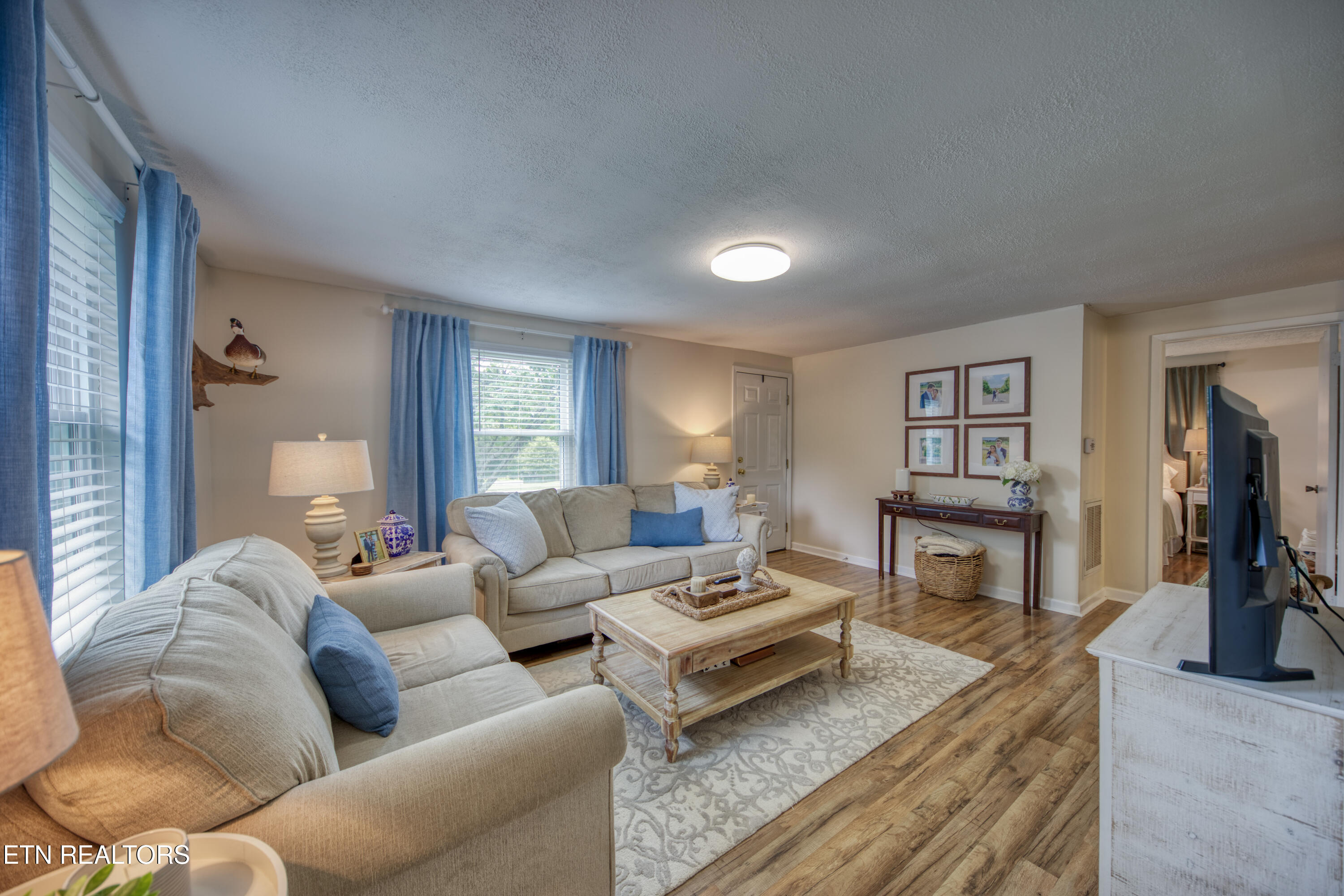 425 W Ford Valley Road Knoxville TN 37920