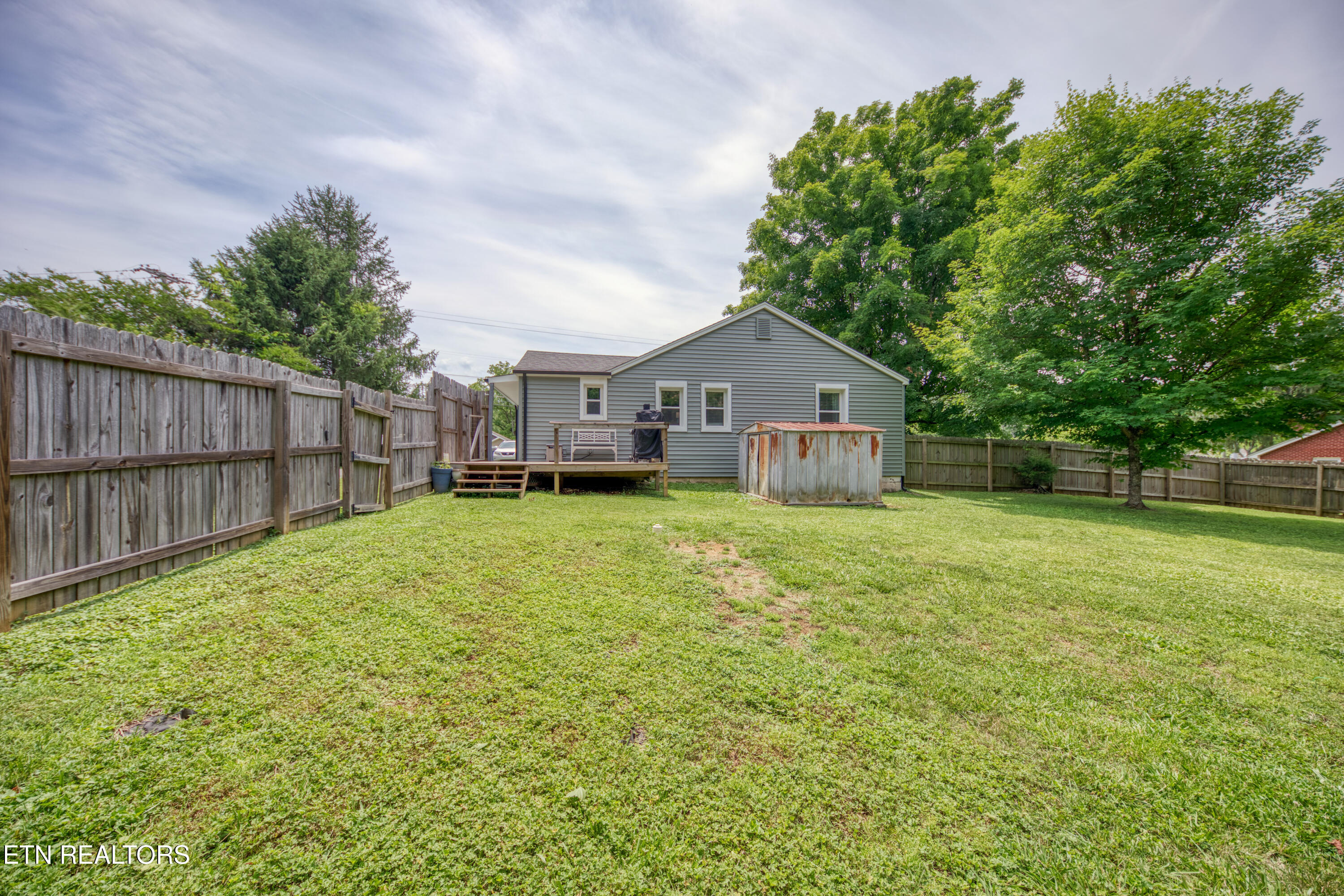 425 W Ford Valley Road Knoxville TN 37920