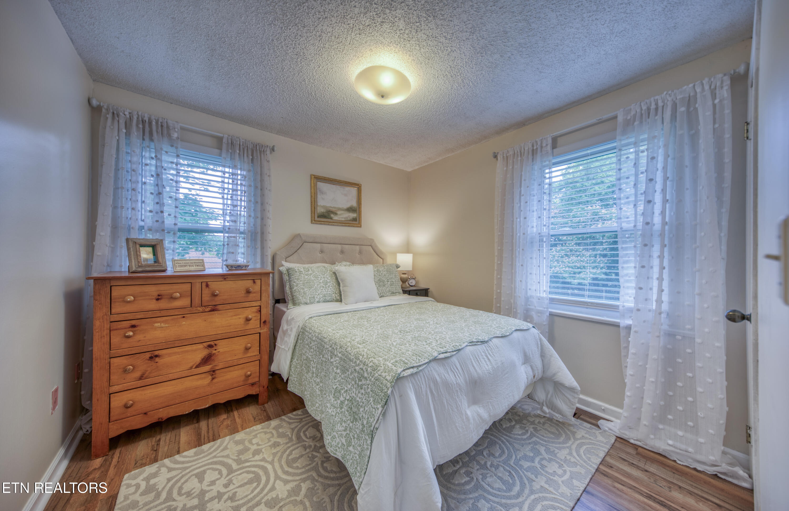 425 W Ford Valley Road Knoxville TN 37920