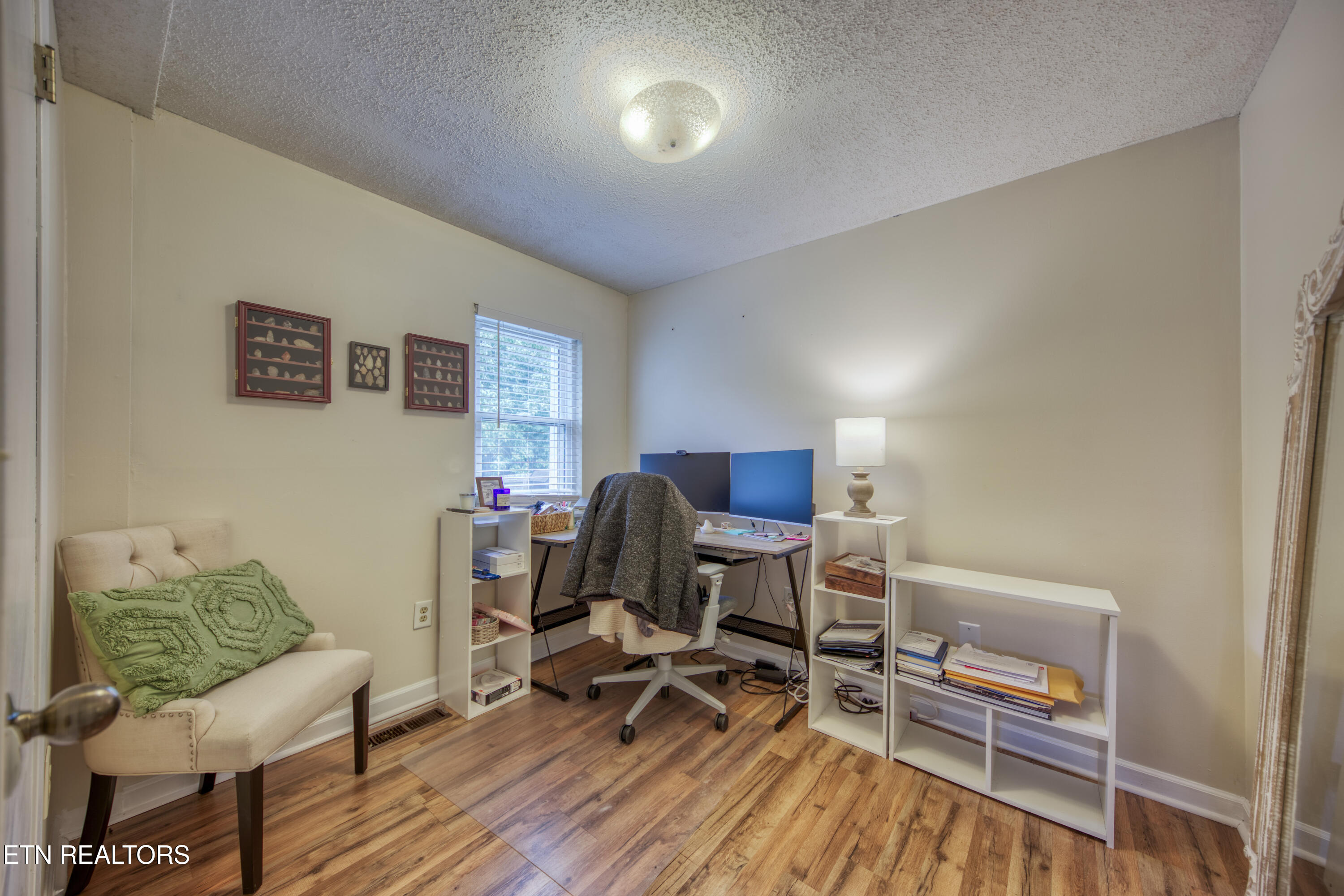 425 W Ford Valley Road Knoxville TN 37920