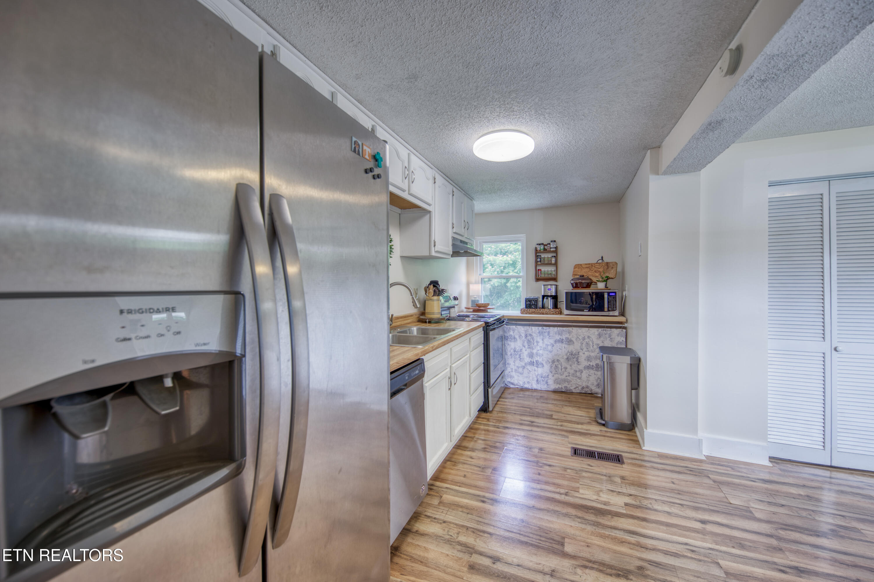 425 W Ford Valley Road Knoxville TN 37920