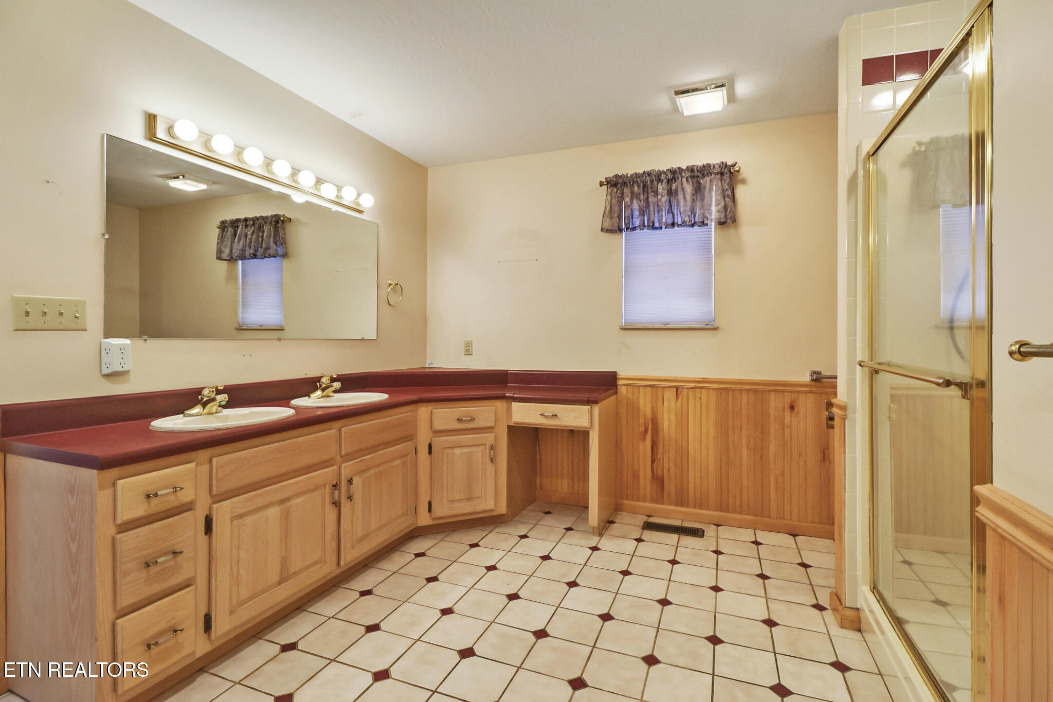 233 Redmon Road Wartburg TN 37887