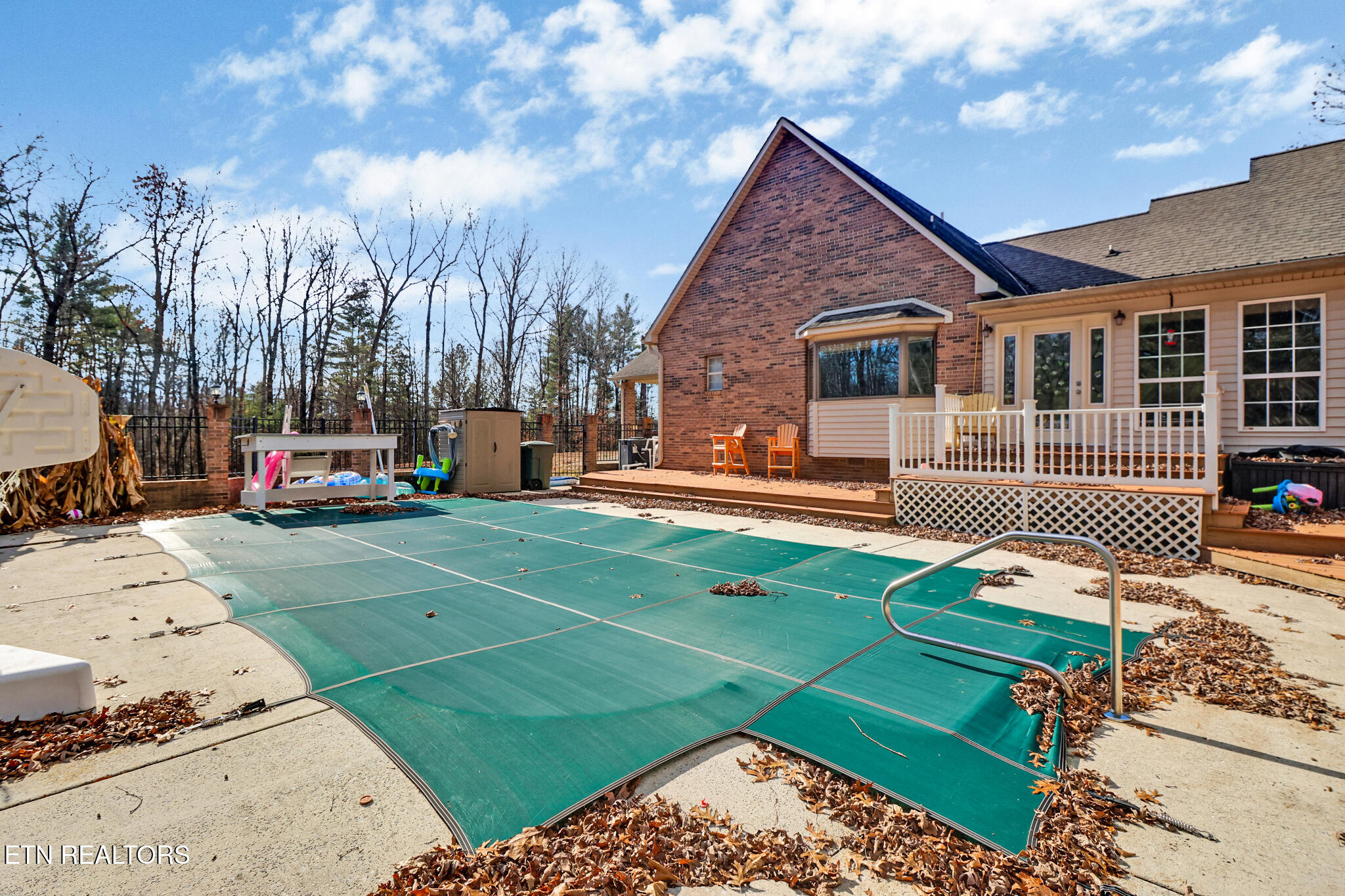 233 Redmon Road Wartburg TN 37887