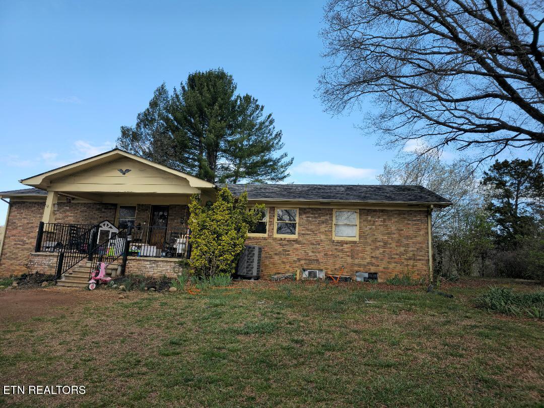 3451 Baker Springs Road White Pine TN 37890