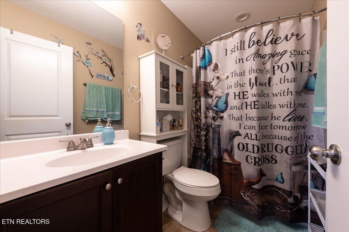 137 Raccoon Valley Road Maynardville TN 37807