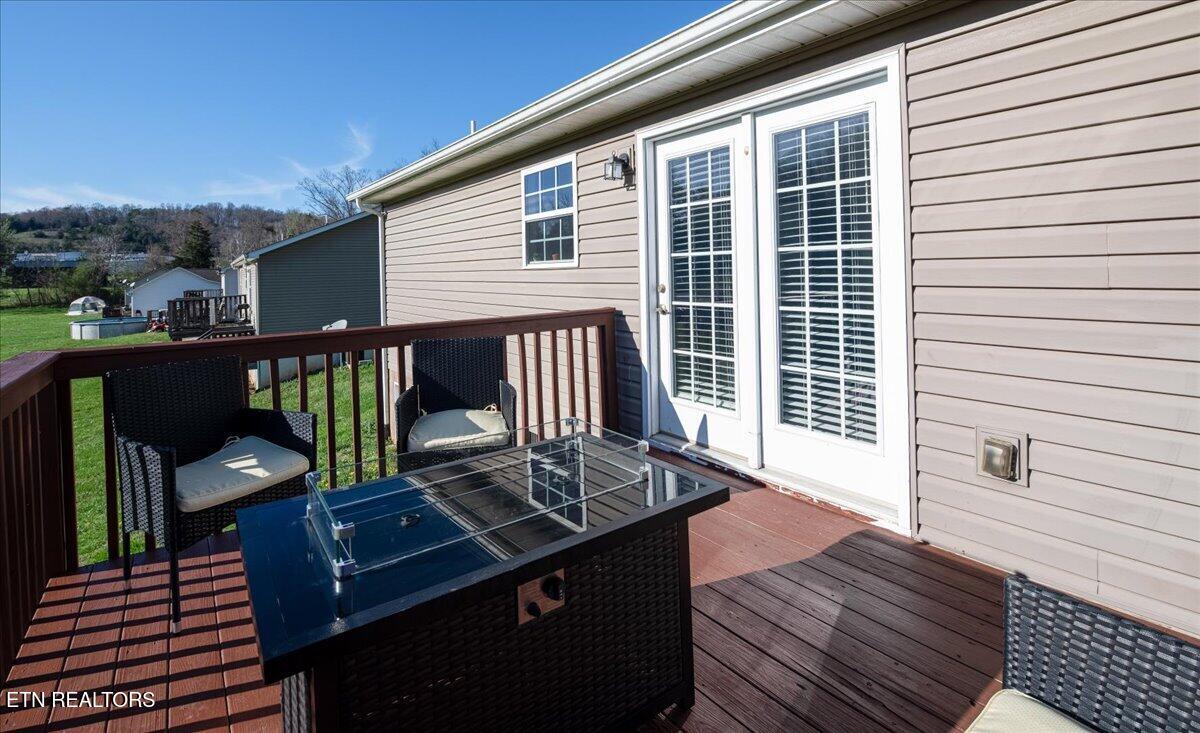 137 Raccoon Valley Road Maynardville TN 37807