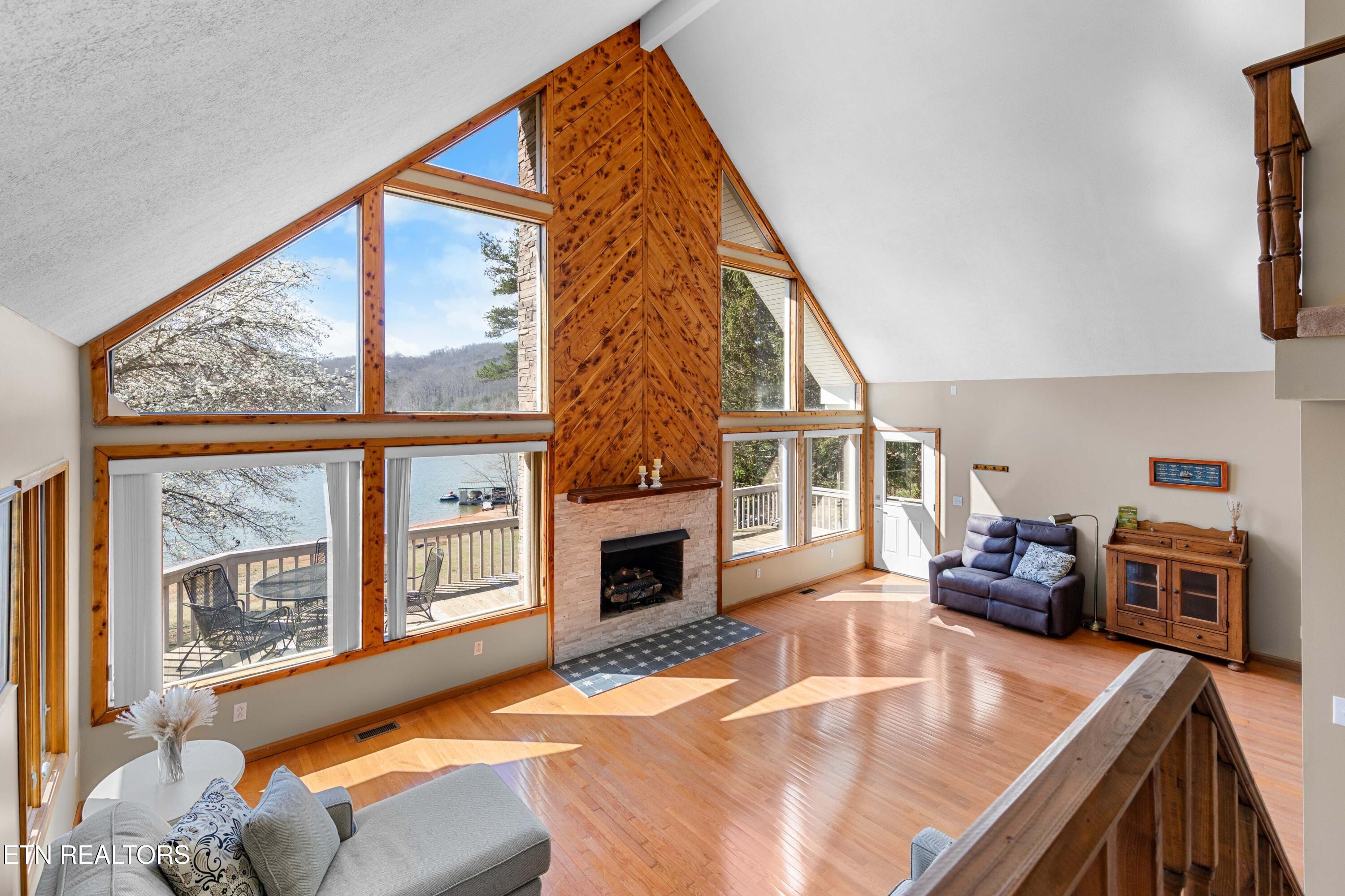 345 Old Leadmine Bend Road Sharps Chapel TN 37866