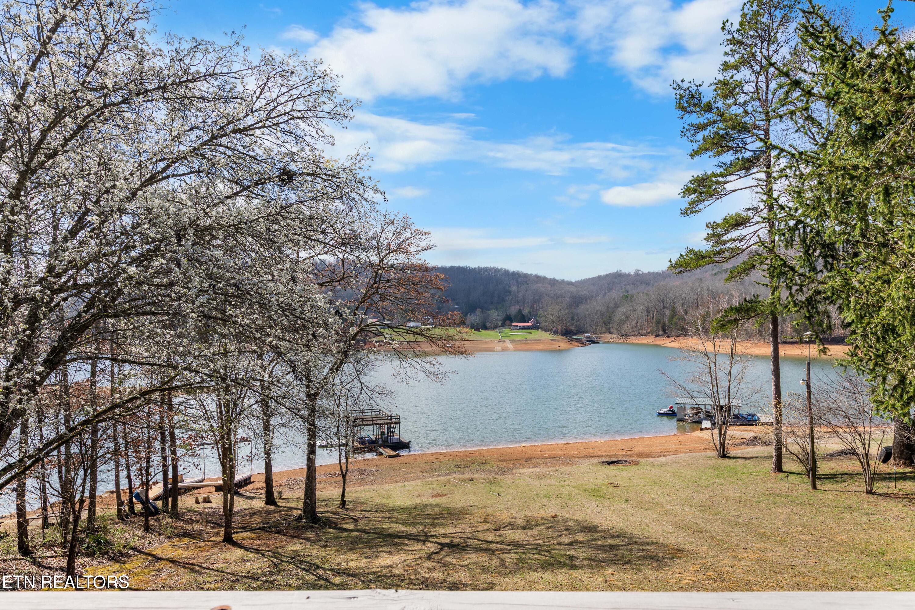 345 Old Leadmine Bend Road Sharps Chapel TN 37866