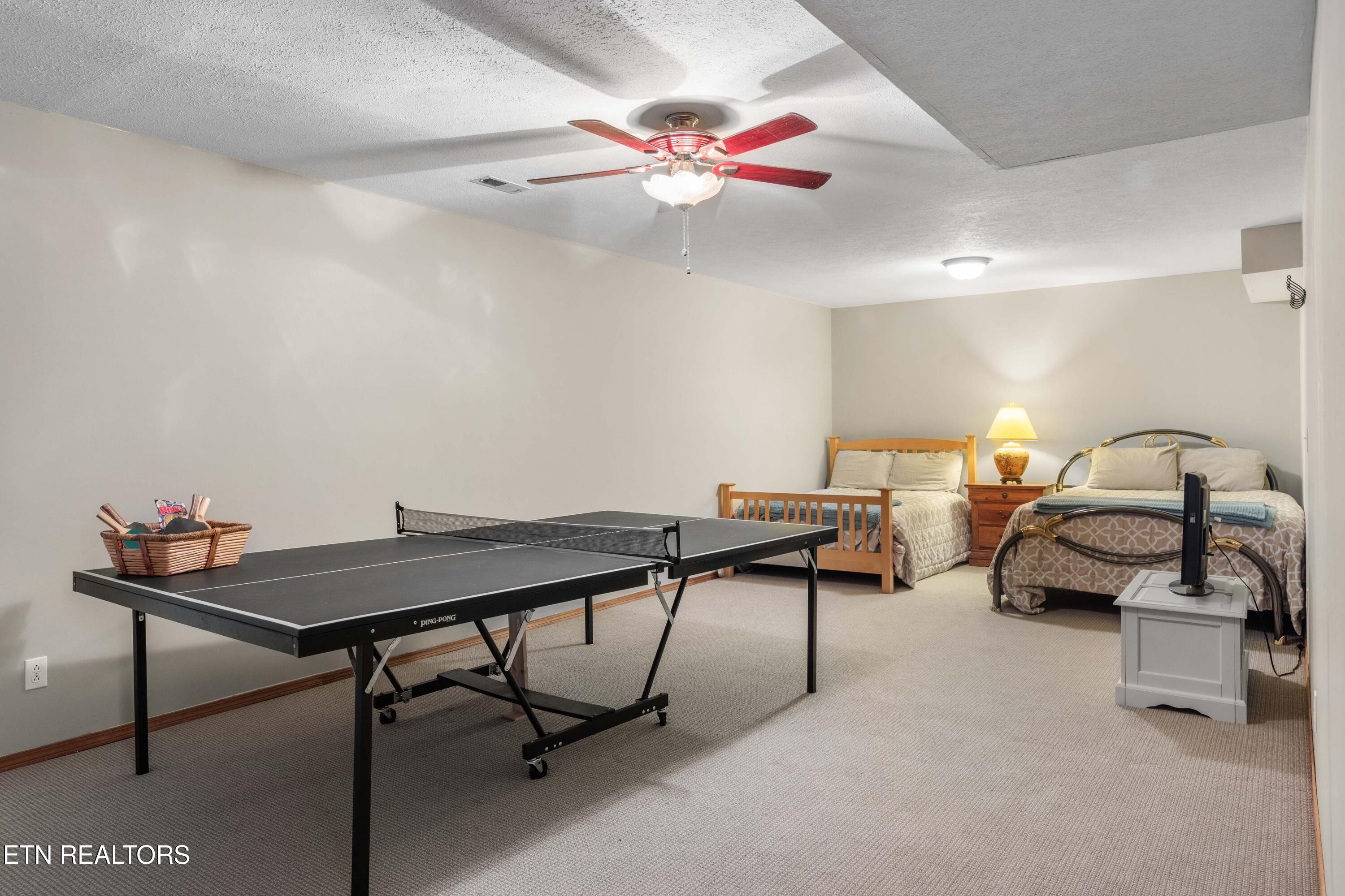 345 Old Leadmine Bend Road Sharps Chapel TN 37866