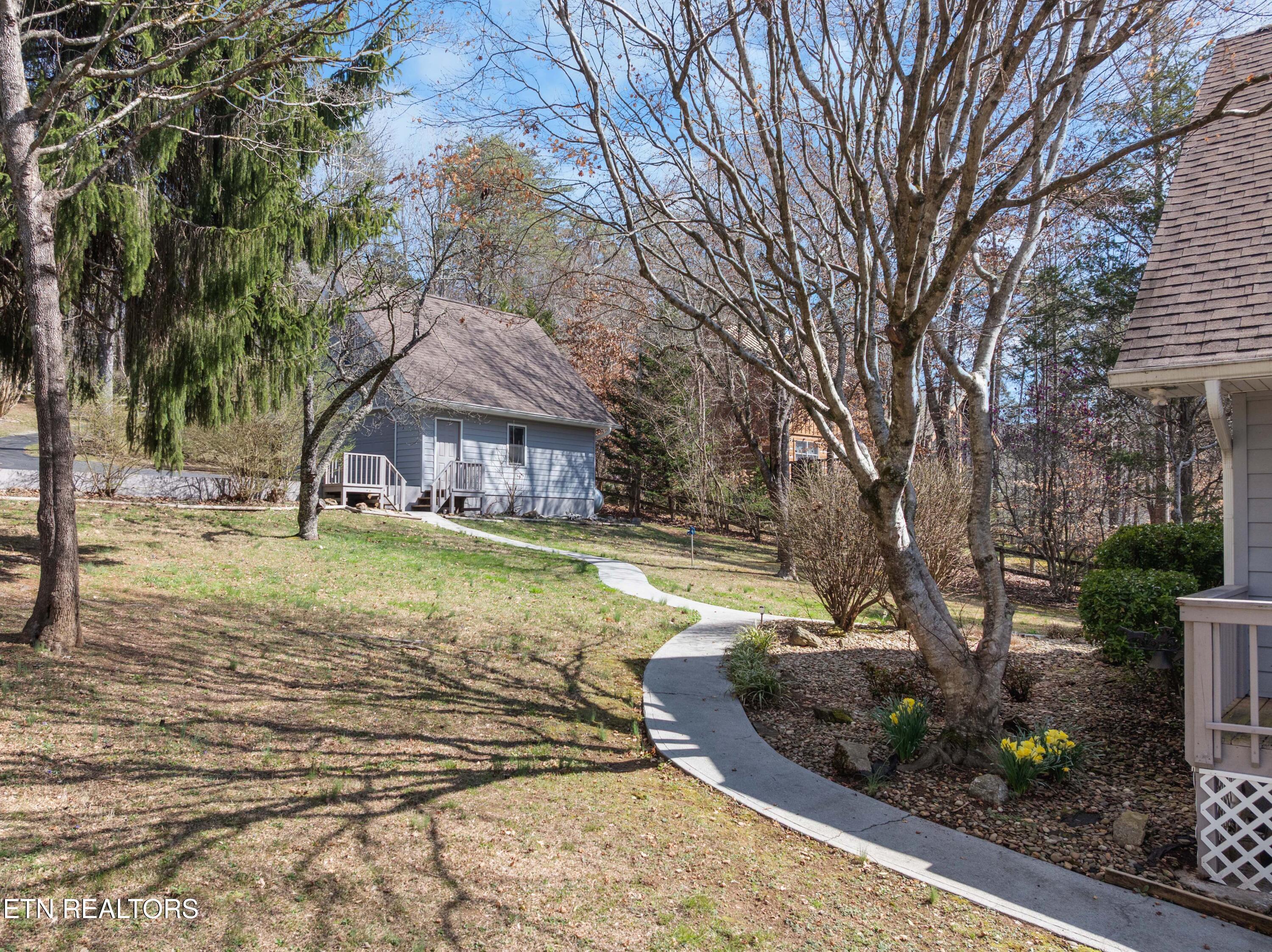 345 Old Leadmine Bend Road Sharps Chapel TN 37866