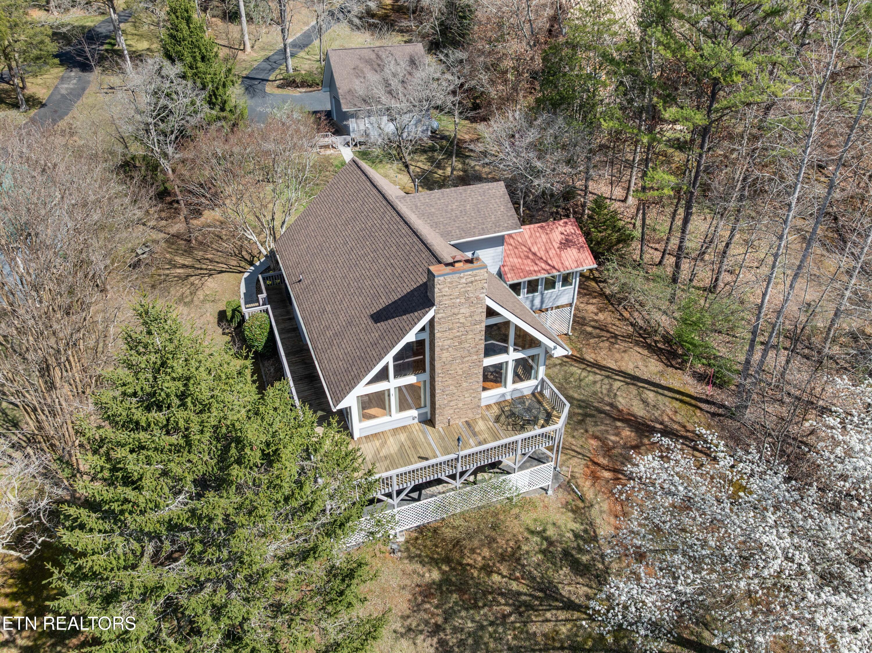 345 Old Leadmine Bend Road Sharps Chapel TN 37866