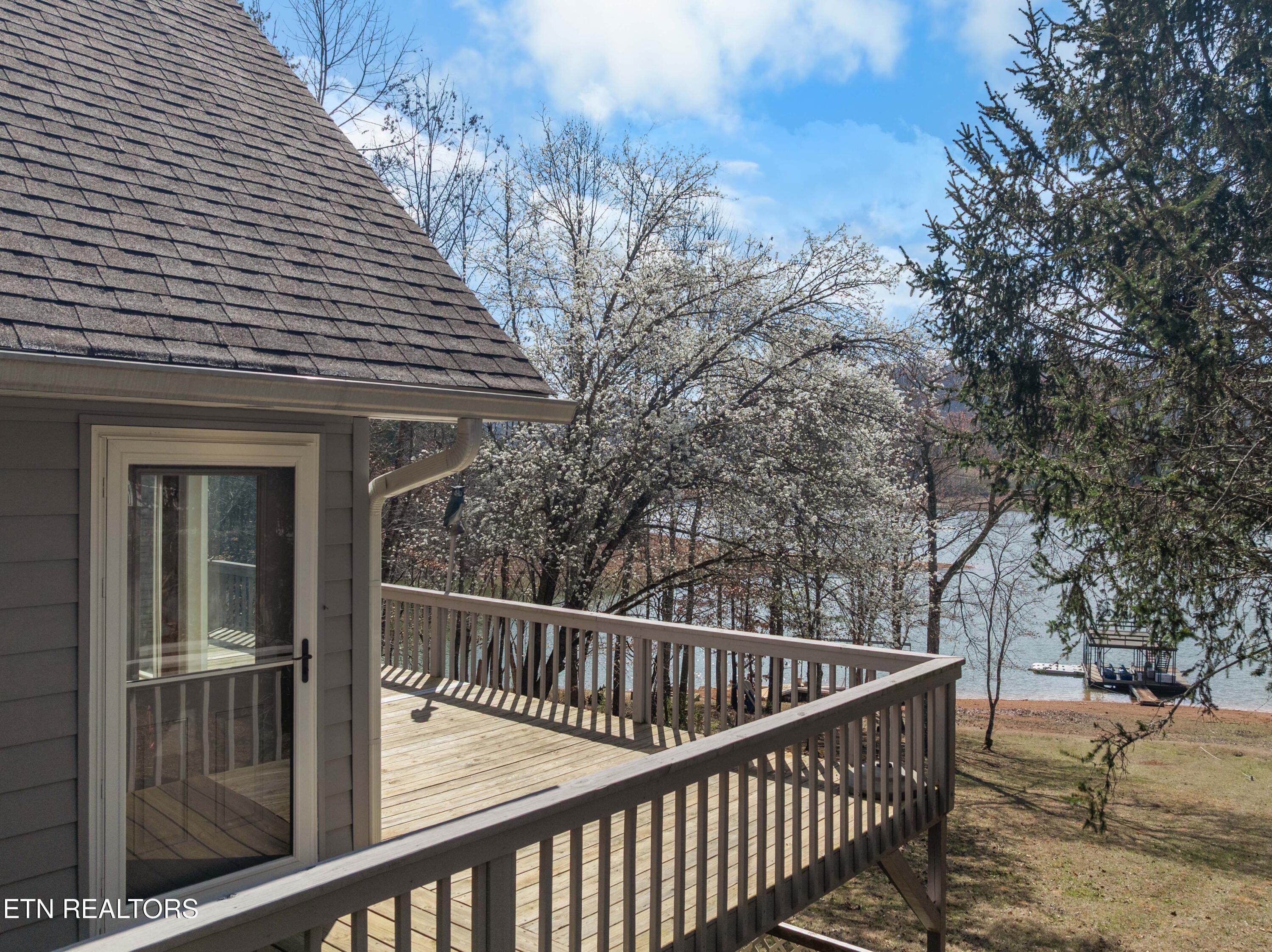 345 Old Leadmine Bend Road Sharps Chapel TN 37866