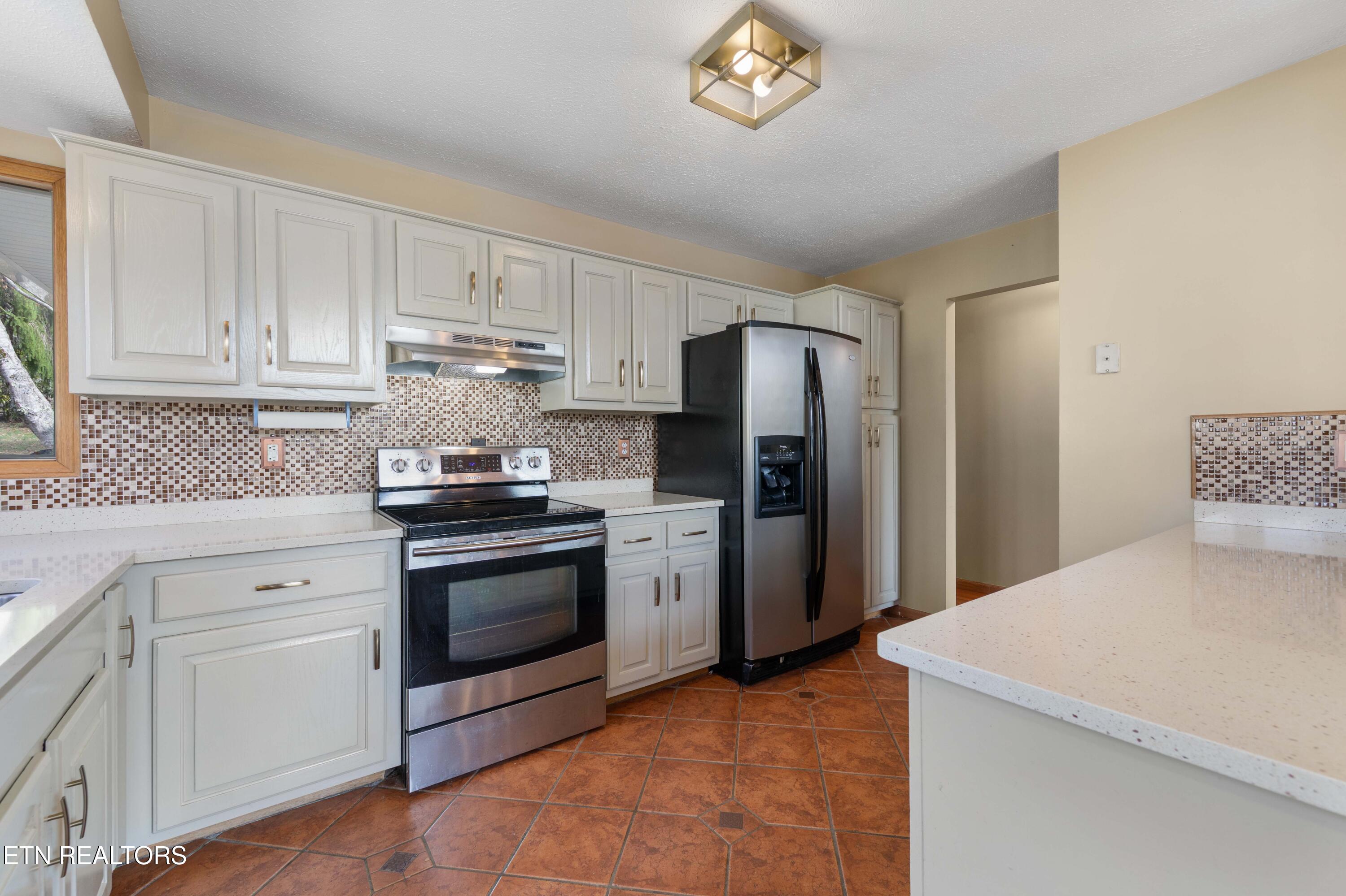 345 Old Leadmine Bend Road Sharps Chapel TN 37866