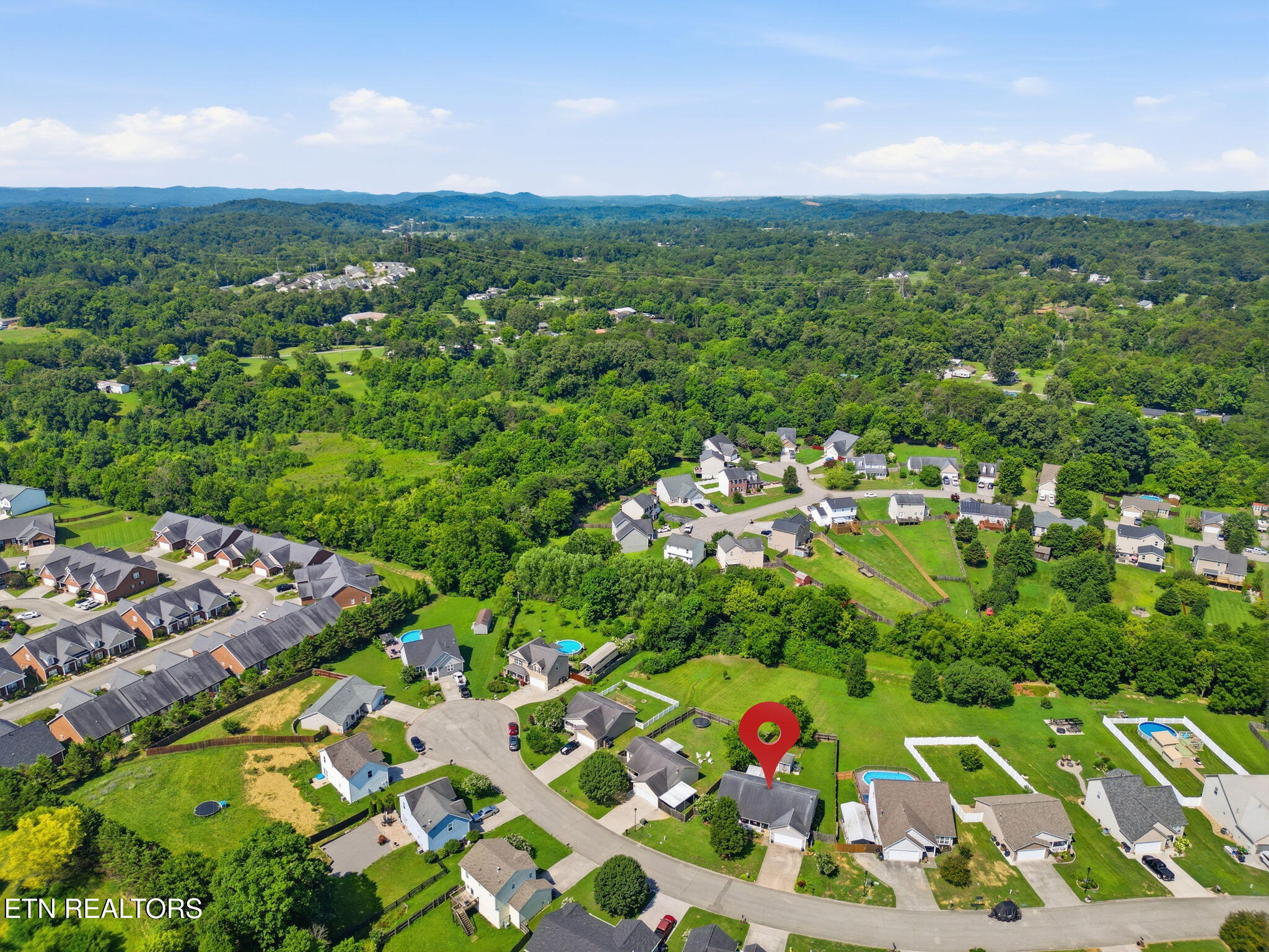 1245 Quiet Brook Lane Knoxville TN 37914
