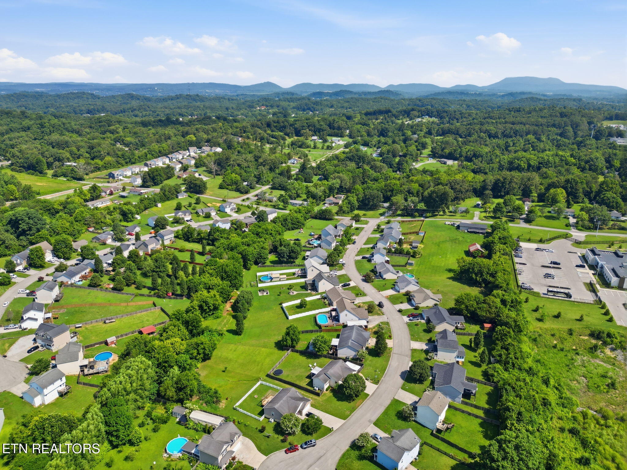 1245 Quiet Brook Lane Knoxville TN 37914