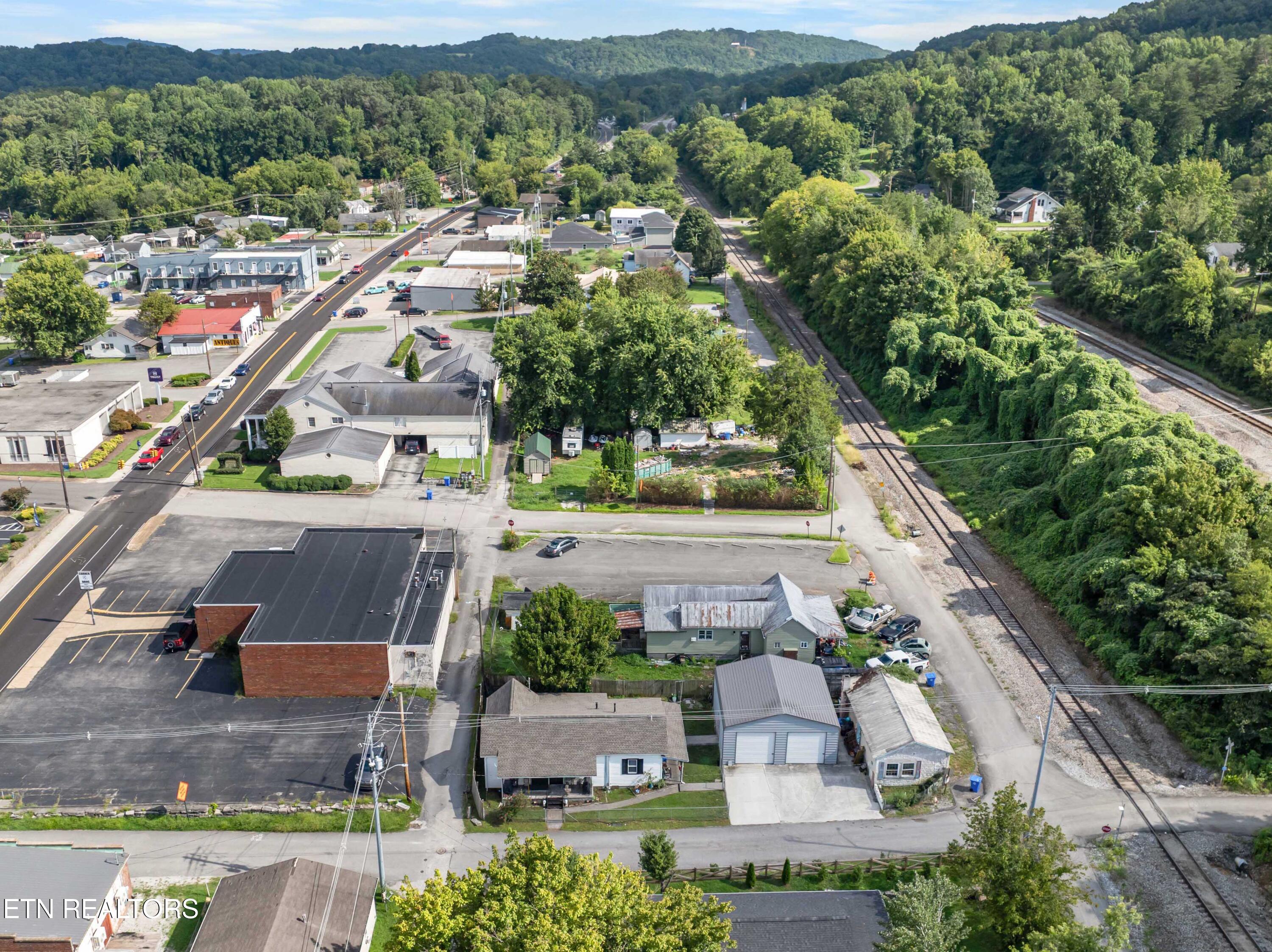 417 E 3rd Street Rocky Top TN 37769