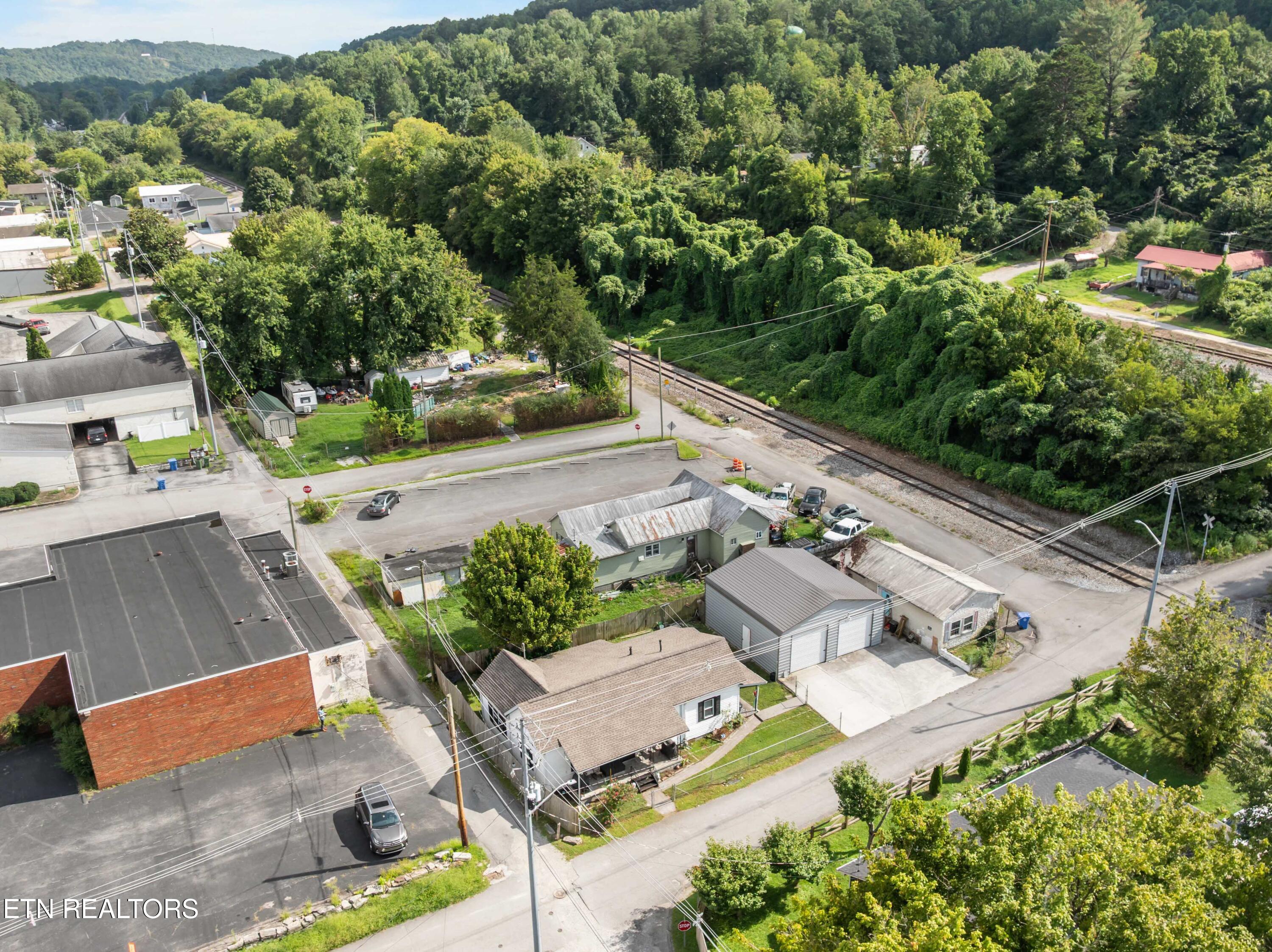 417 E 3rd Street Rocky Top TN 37769