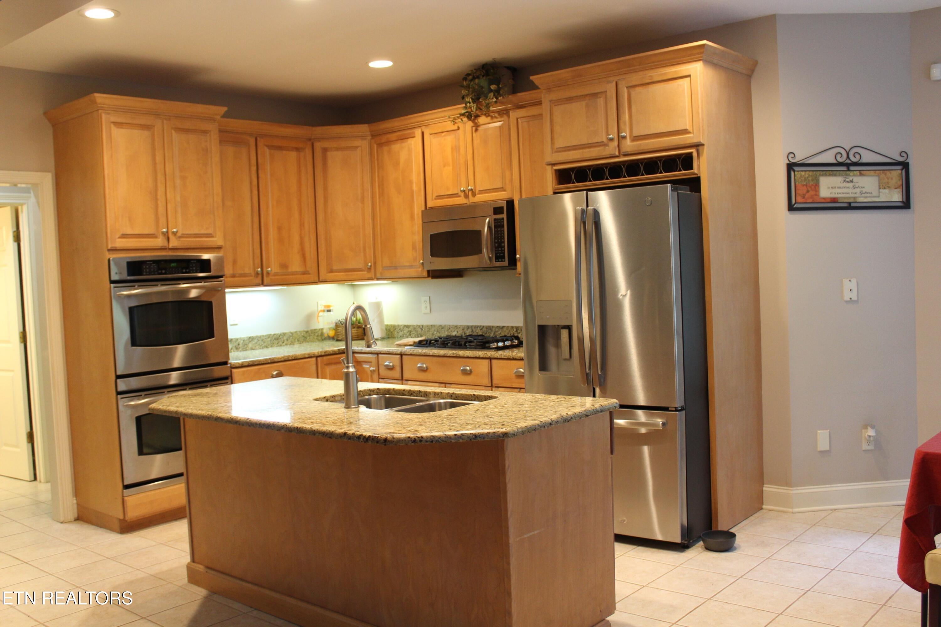 117 Saratoga Drive Clinton TN 37716