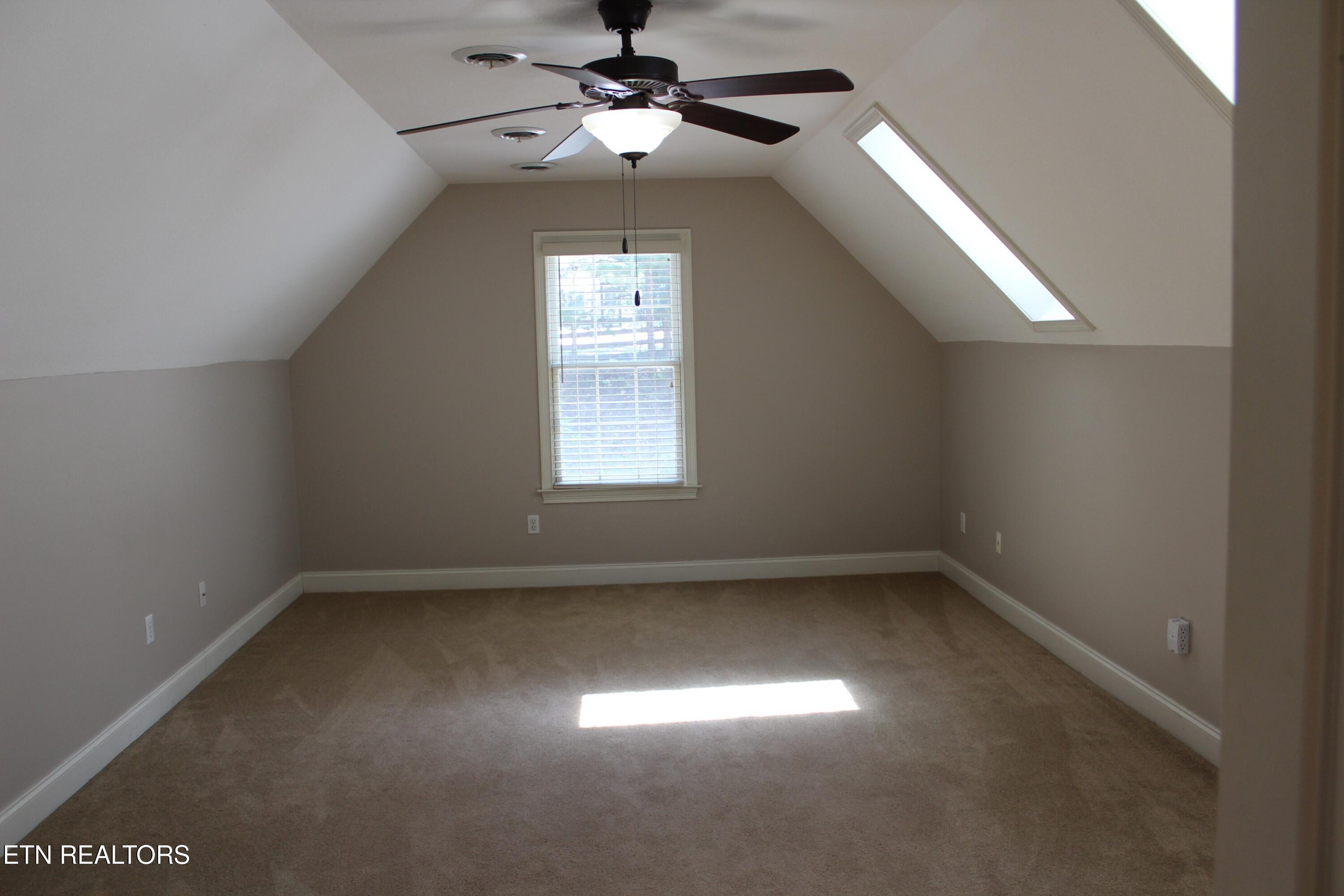 117 Saratoga Drive Clinton TN 37716
