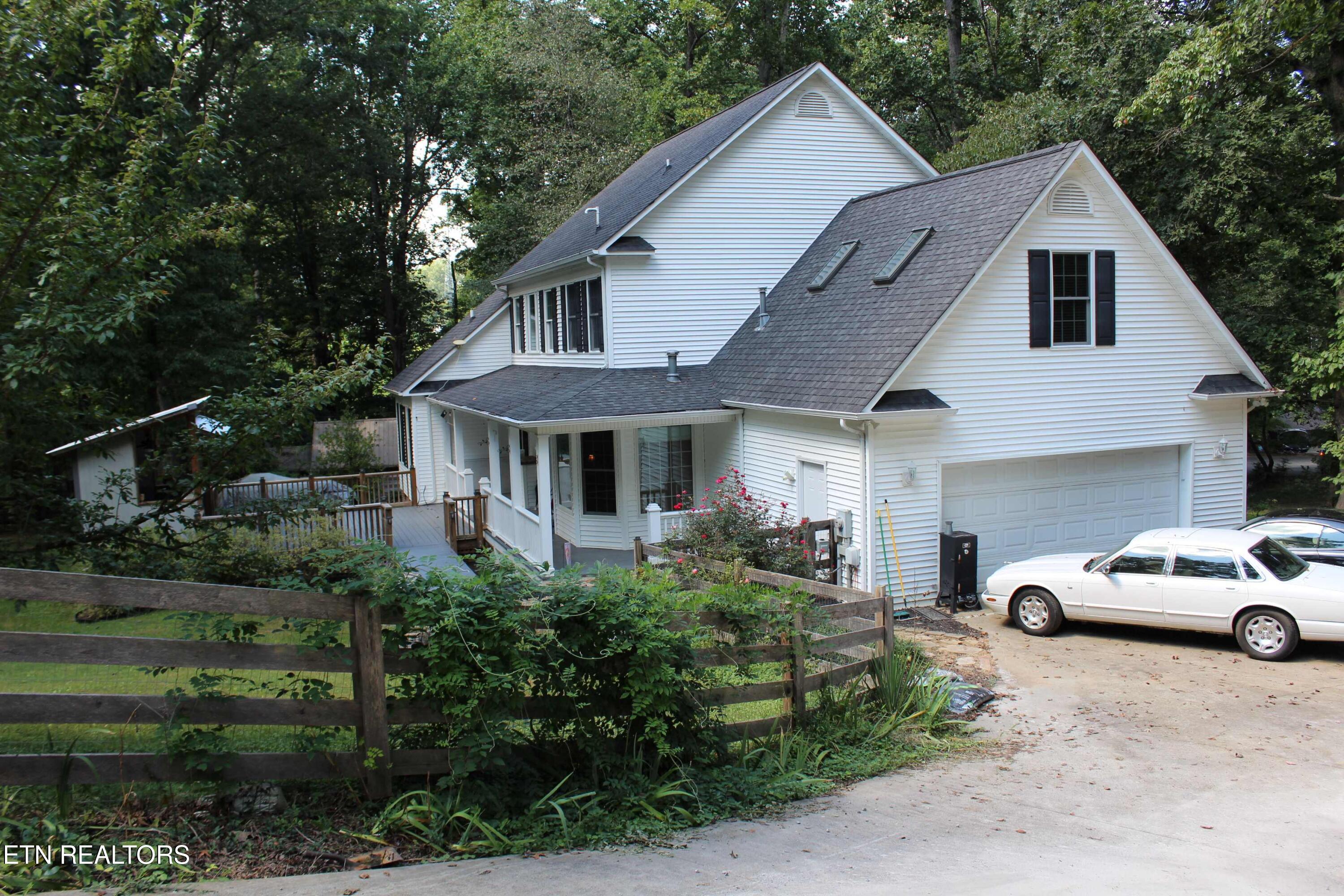 117 Saratoga Drive Clinton TN 37716