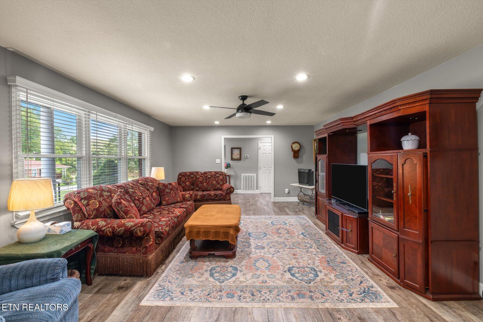 137 County Road 146 Riceville TN 37370