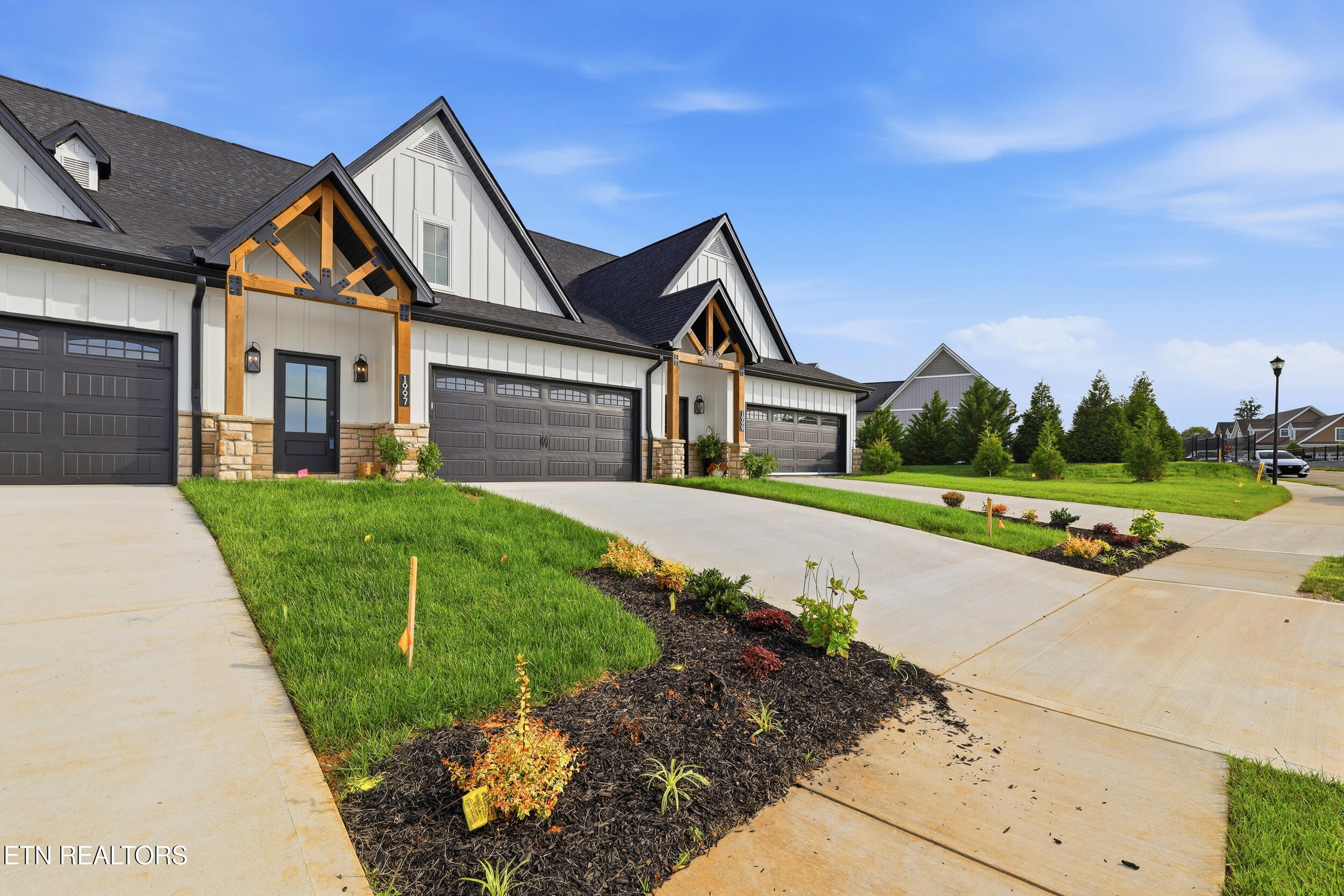 1997 Lovingwood Springs Trail Maryville TN 37803