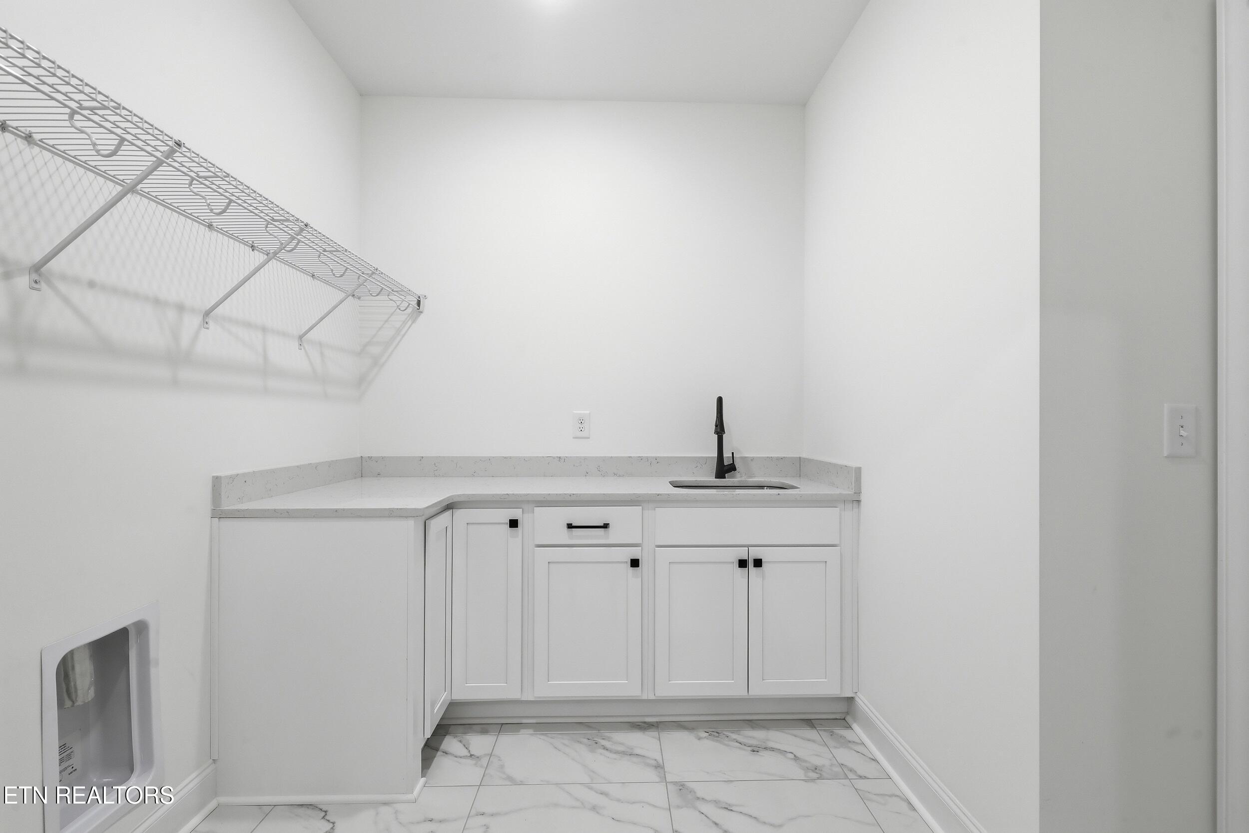 1997 Lovingwood Springs Trail Maryville TN 37803