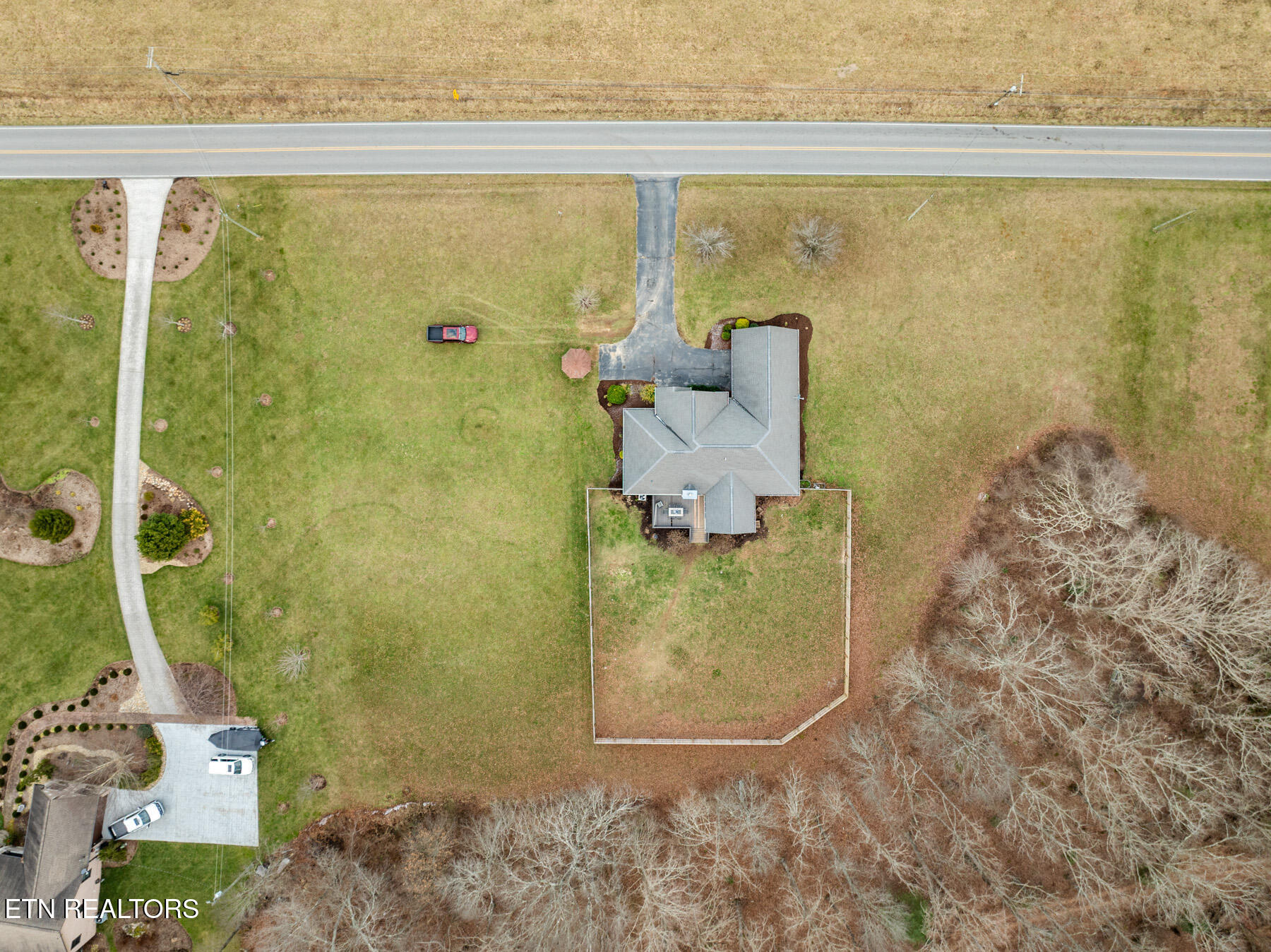 1378 Pow Camp Road Crossville TN 38572