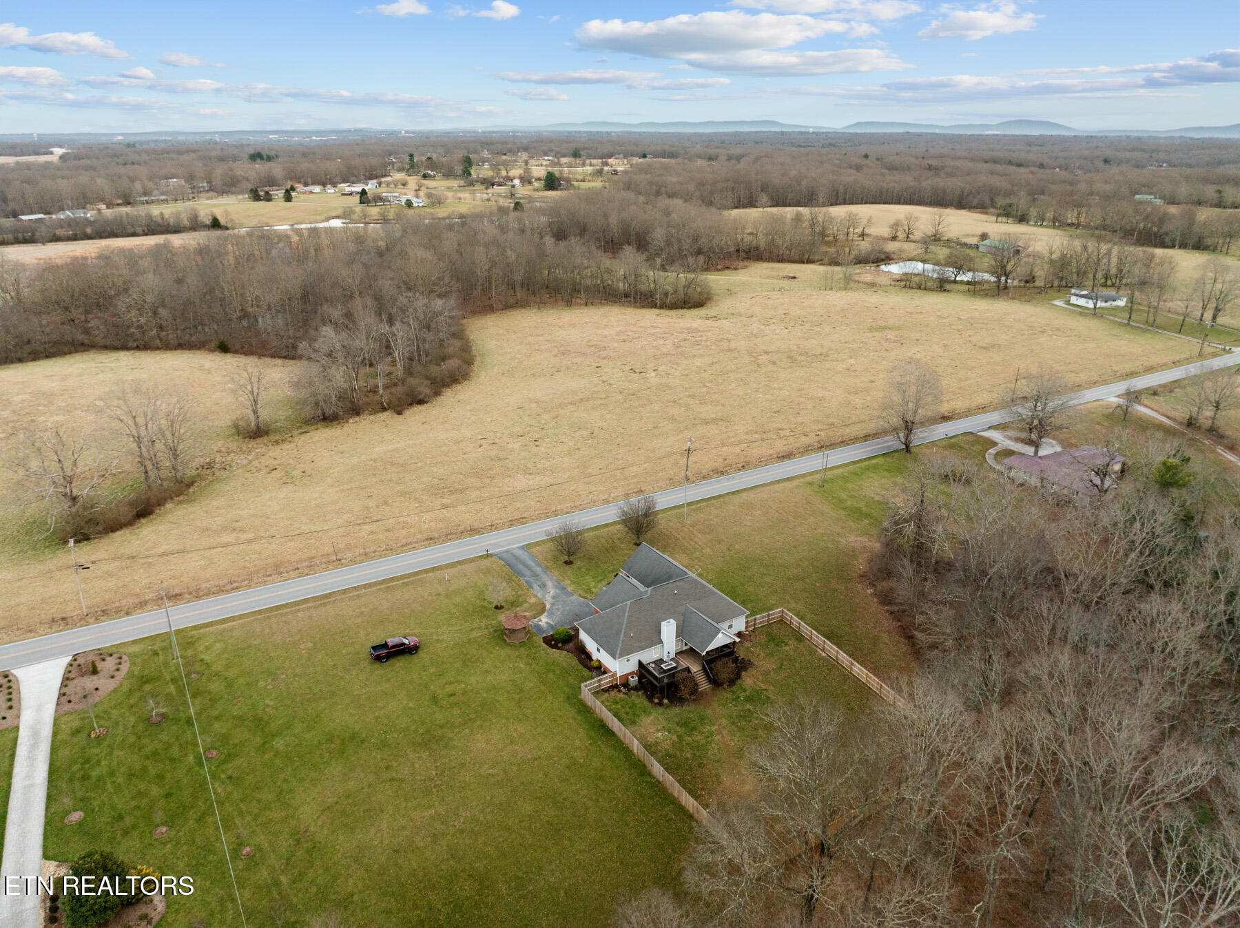 1378 Pow Camp Road Crossville TN 38572