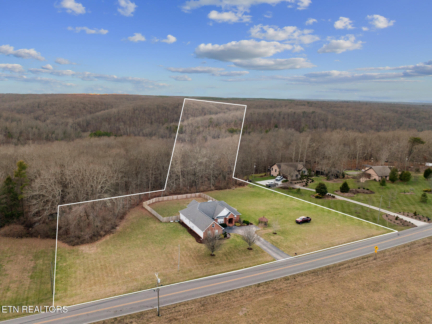 1378 Pow Camp Road Crossville TN 38572