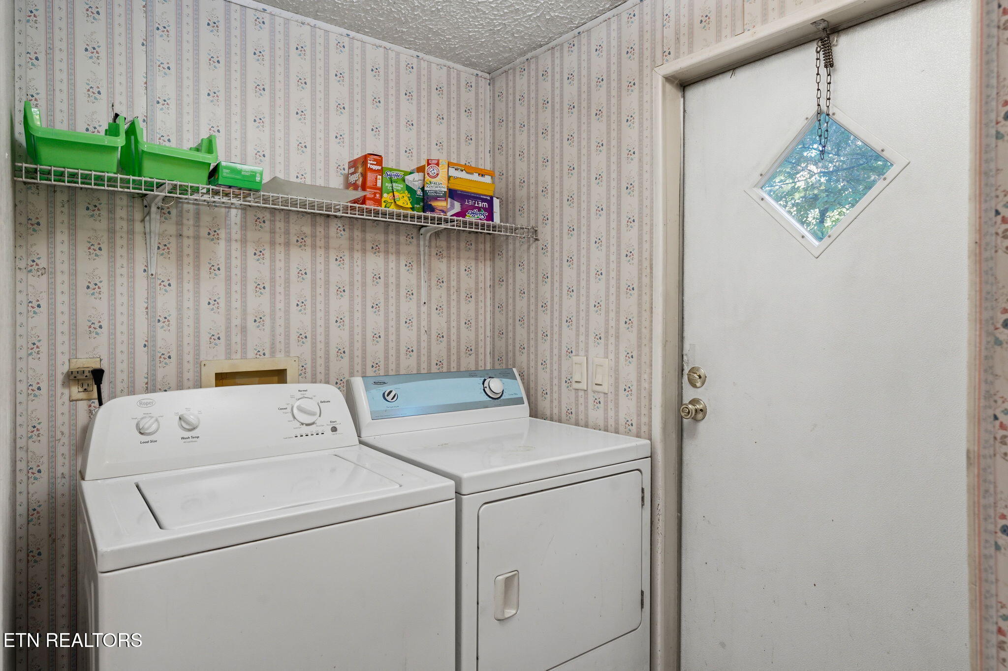429 Allen Road Sevierville TN 37876