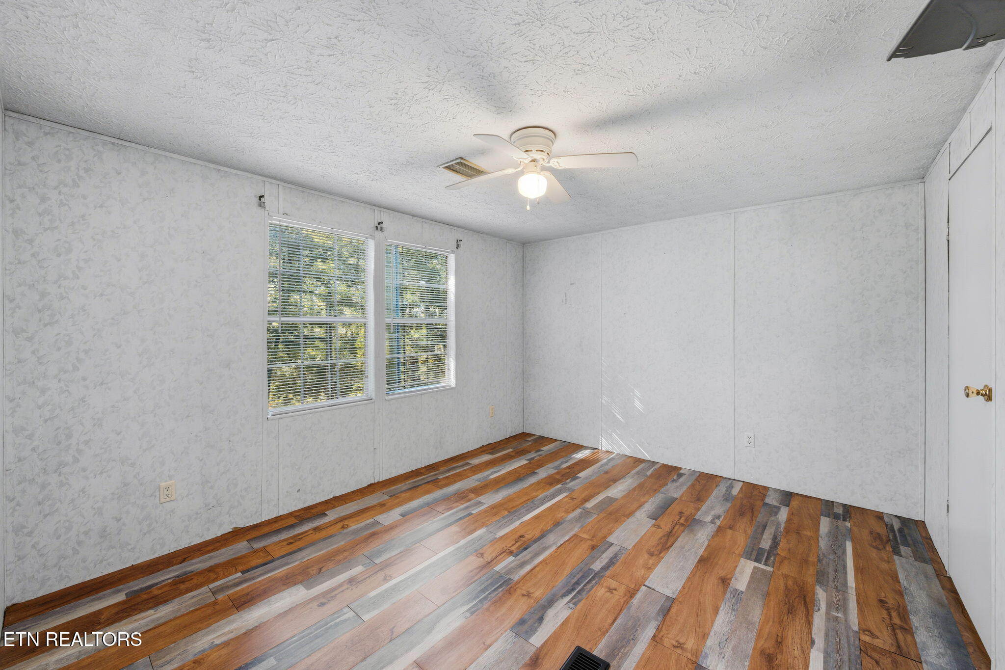 429 Allen Road Sevierville TN 37876