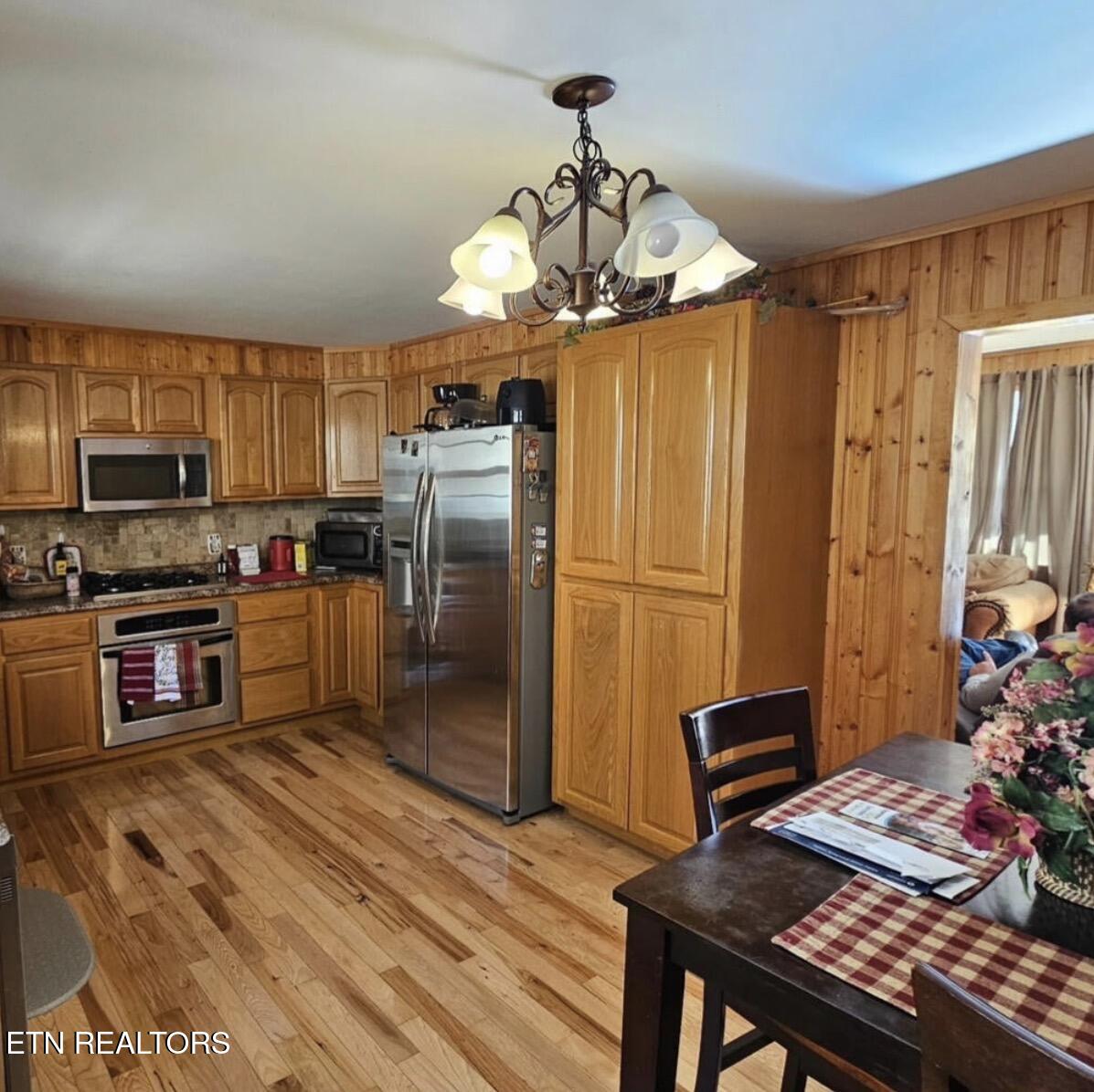 671 Hensley Hollow Road Thorn Hill TN 37881