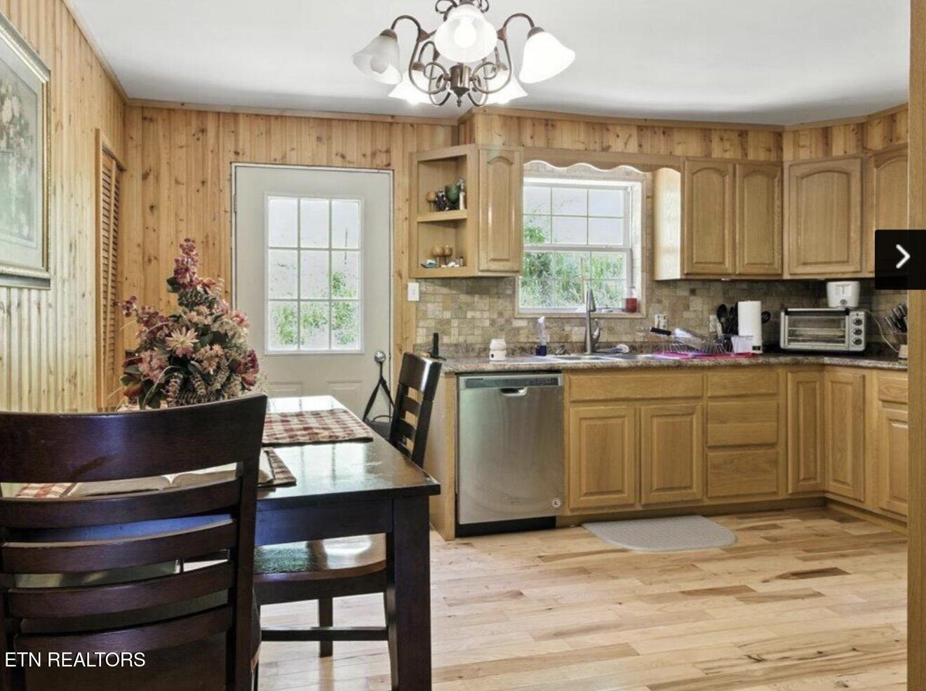 671 Hensley Hollow Road Thorn Hill TN 37881
