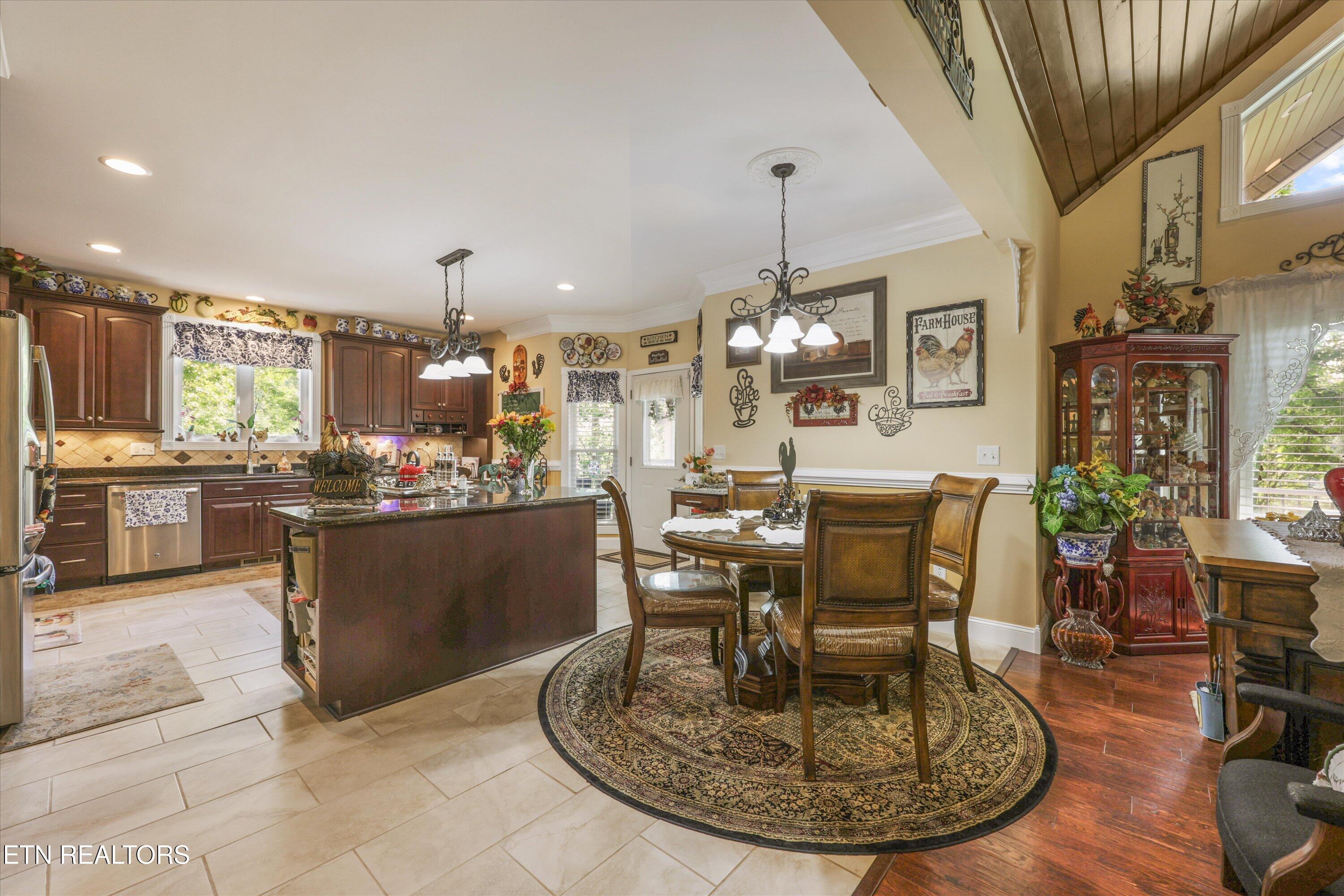 180 Silver Trail New Tazewell TN 37825