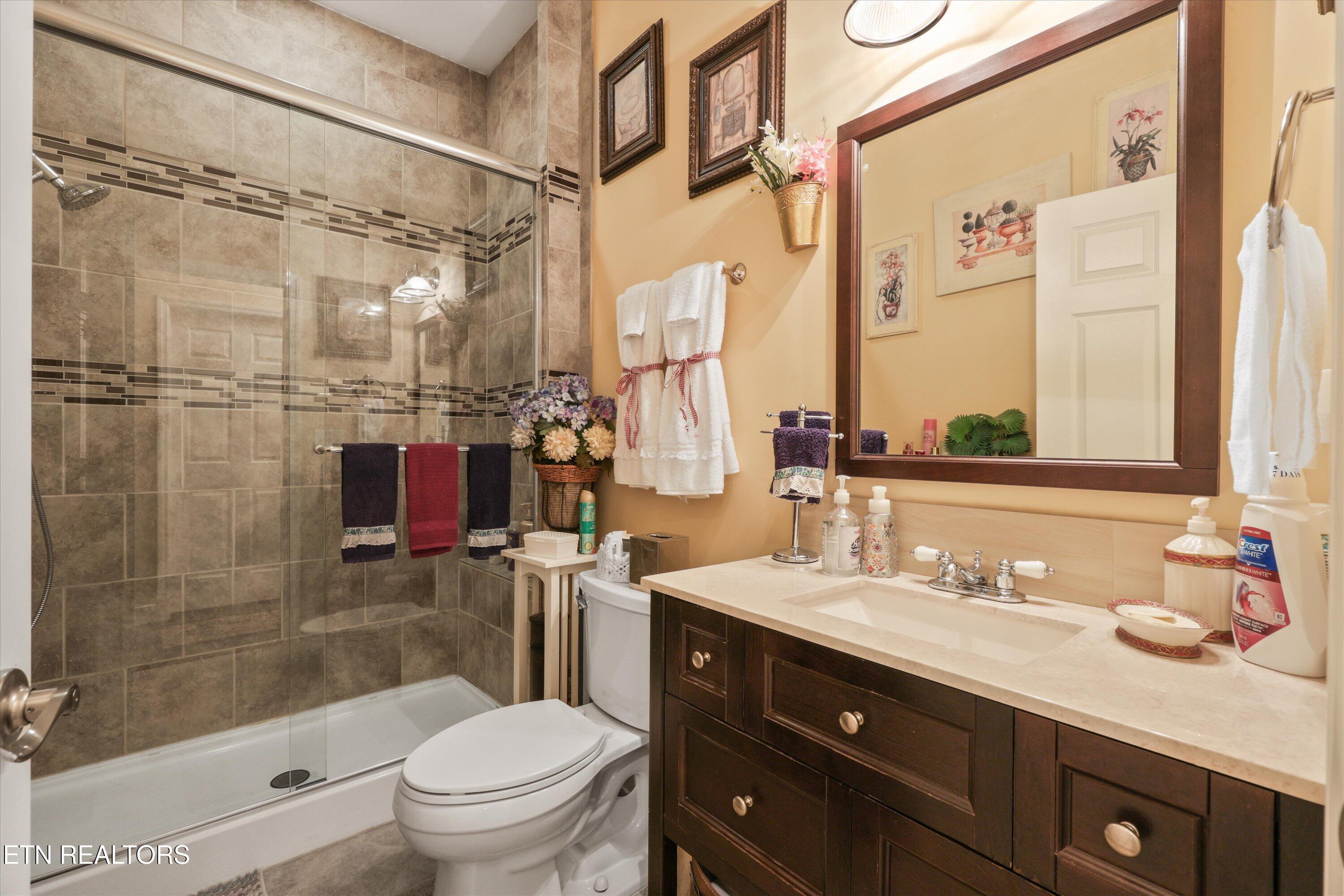 180 Silver Trail New Tazewell TN 37825