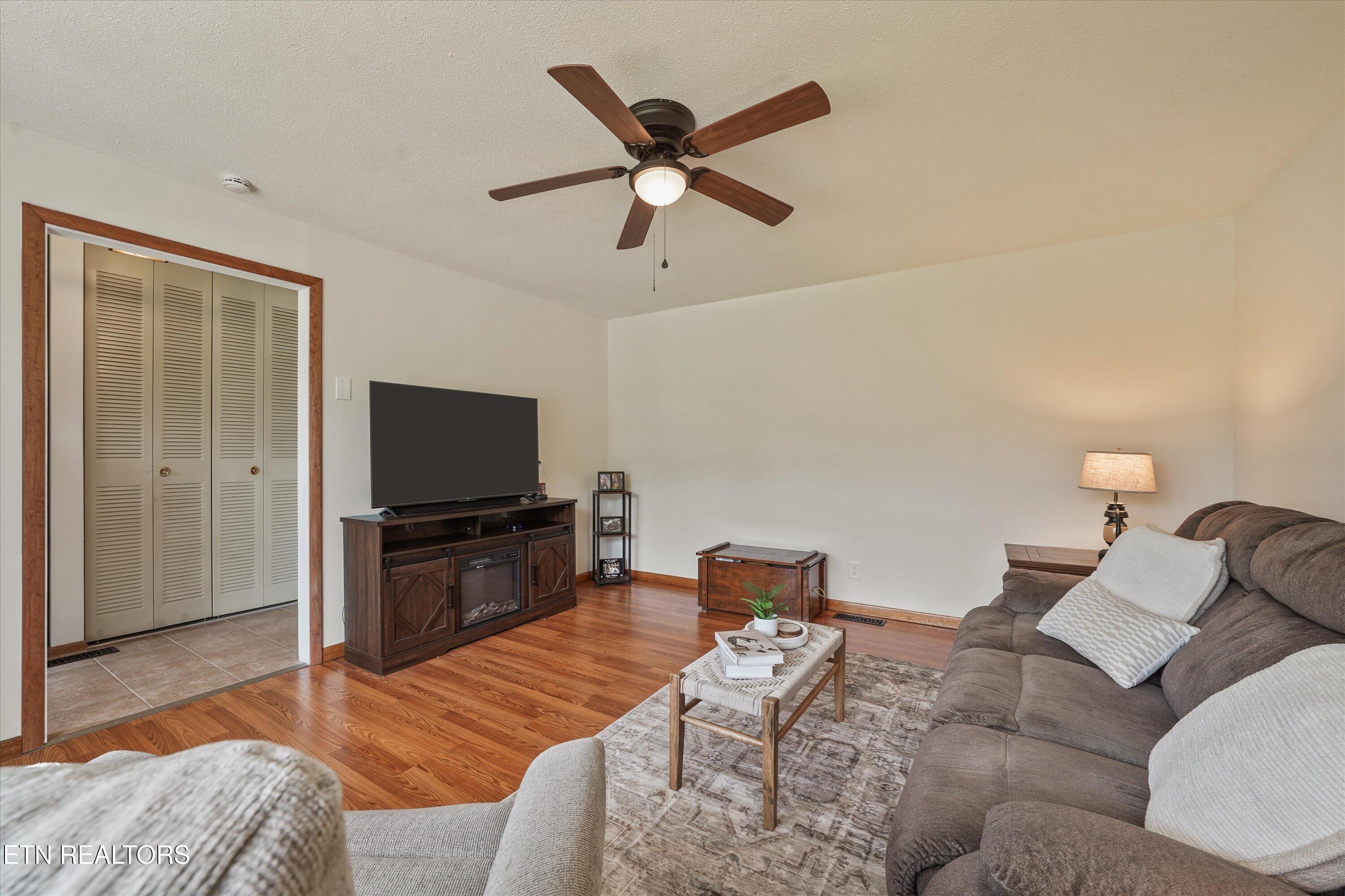 7740 Ashley Road Powell TN 37849