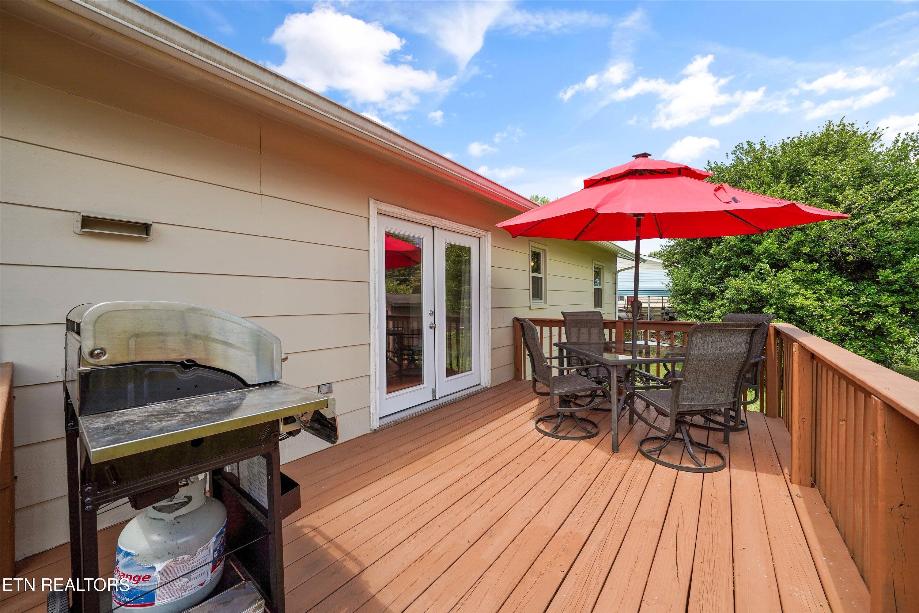 7740 Ashley Road Powell TN 37849