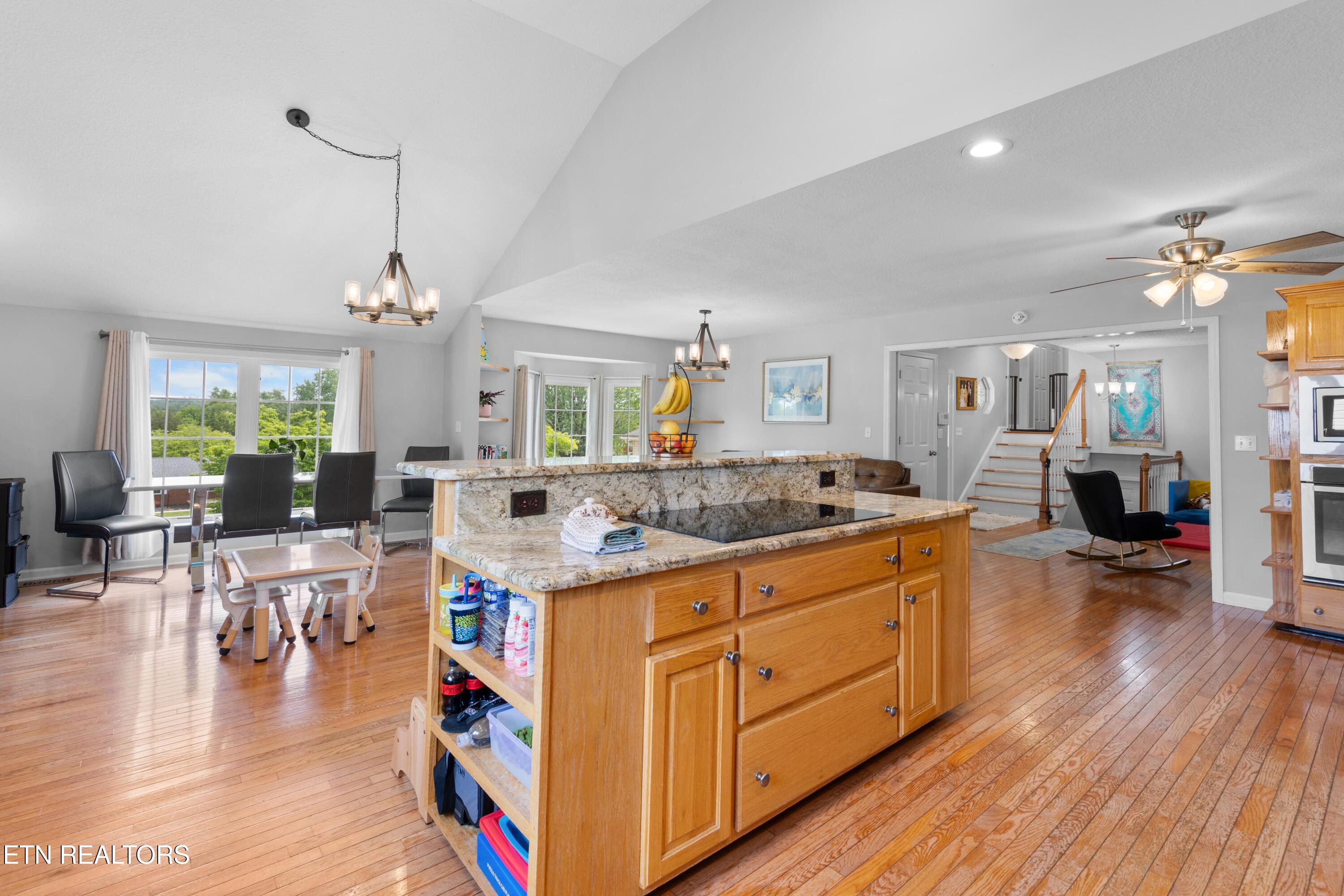 206 Hickory Lane Jacksboro TN 37757