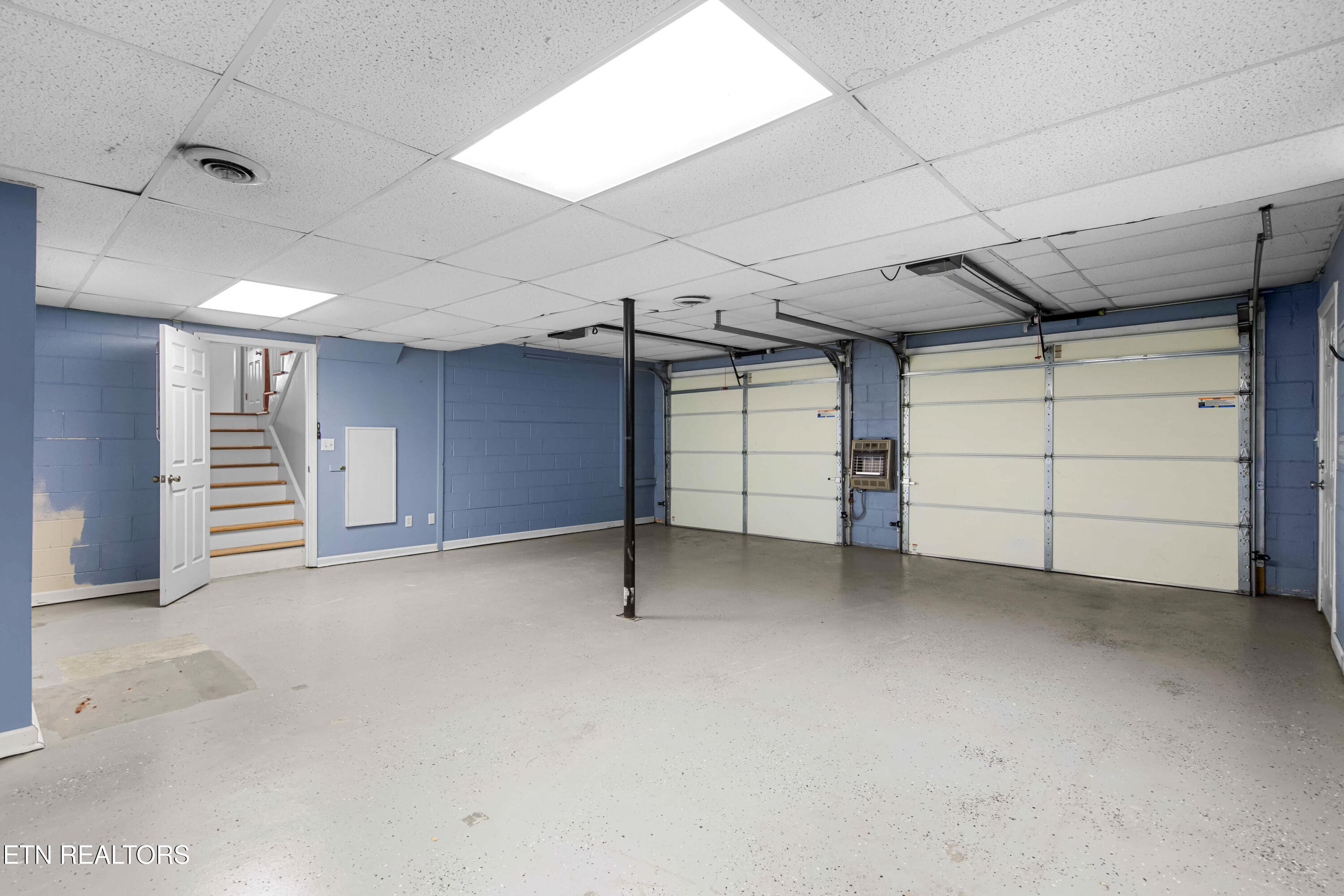206 Hickory Lane Jacksboro TN 37757