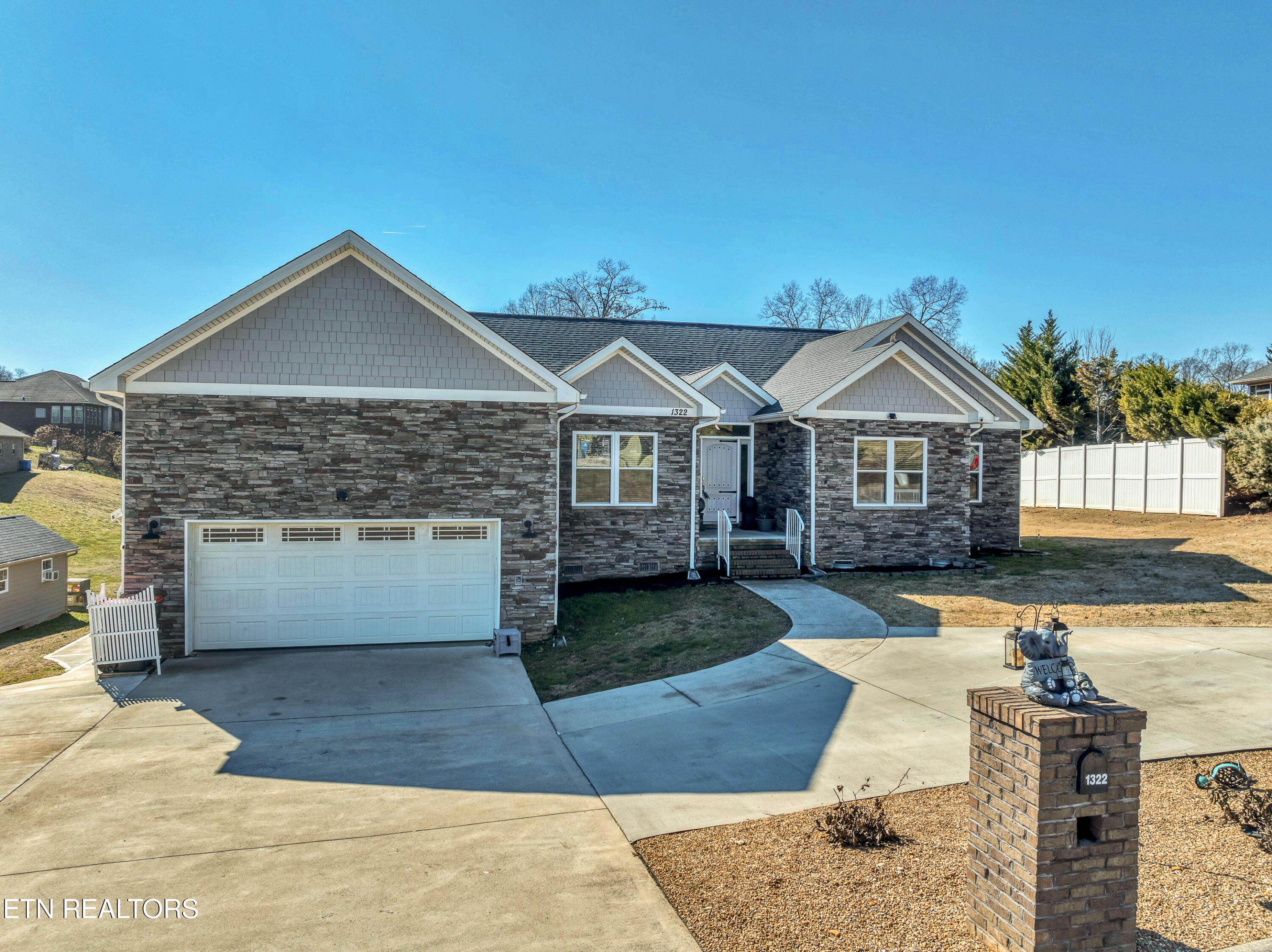 1322 Houston Springs Road Greenback TN 37742