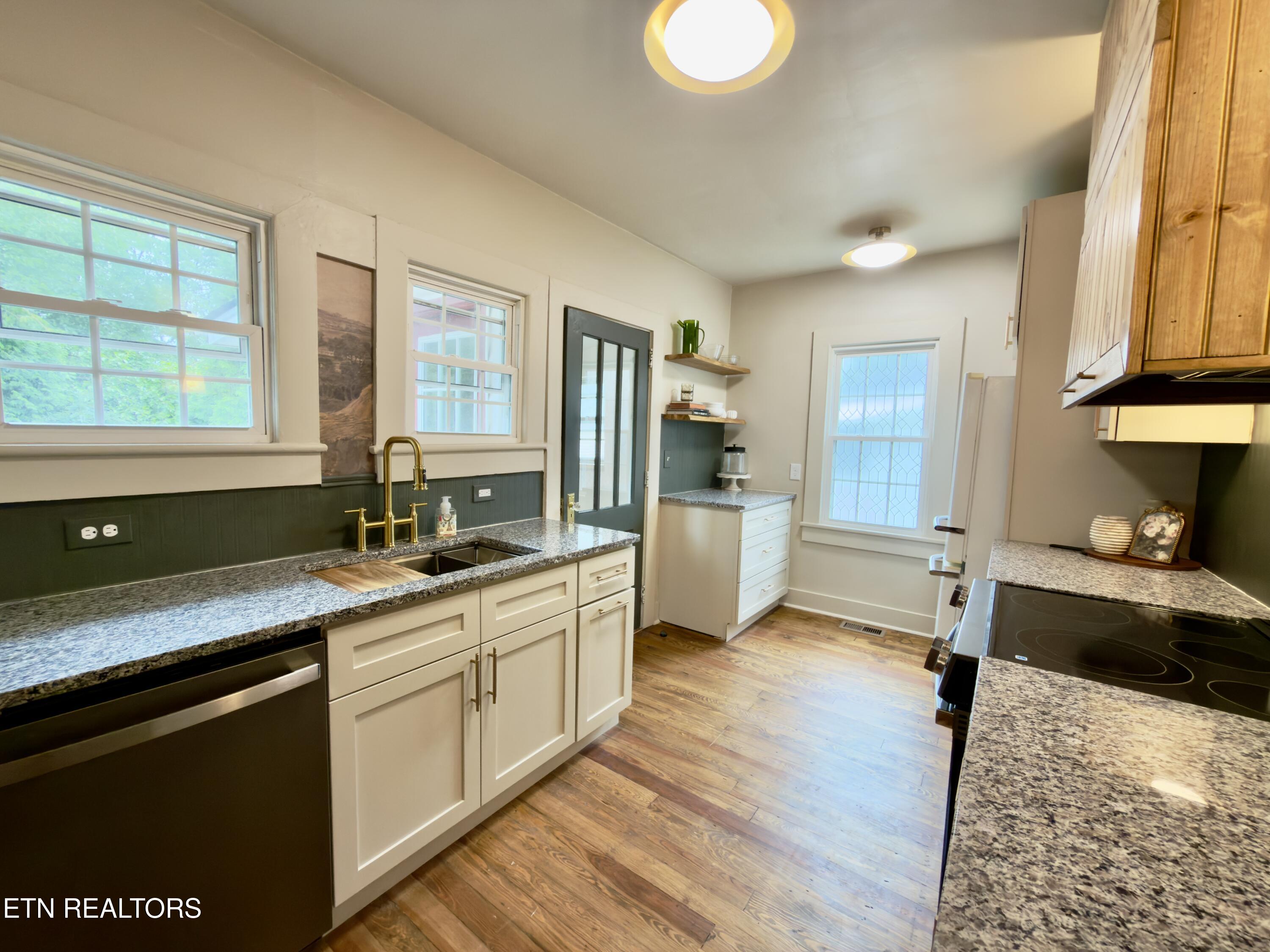 1701 Branson Avenue Knoxville TN 37917
