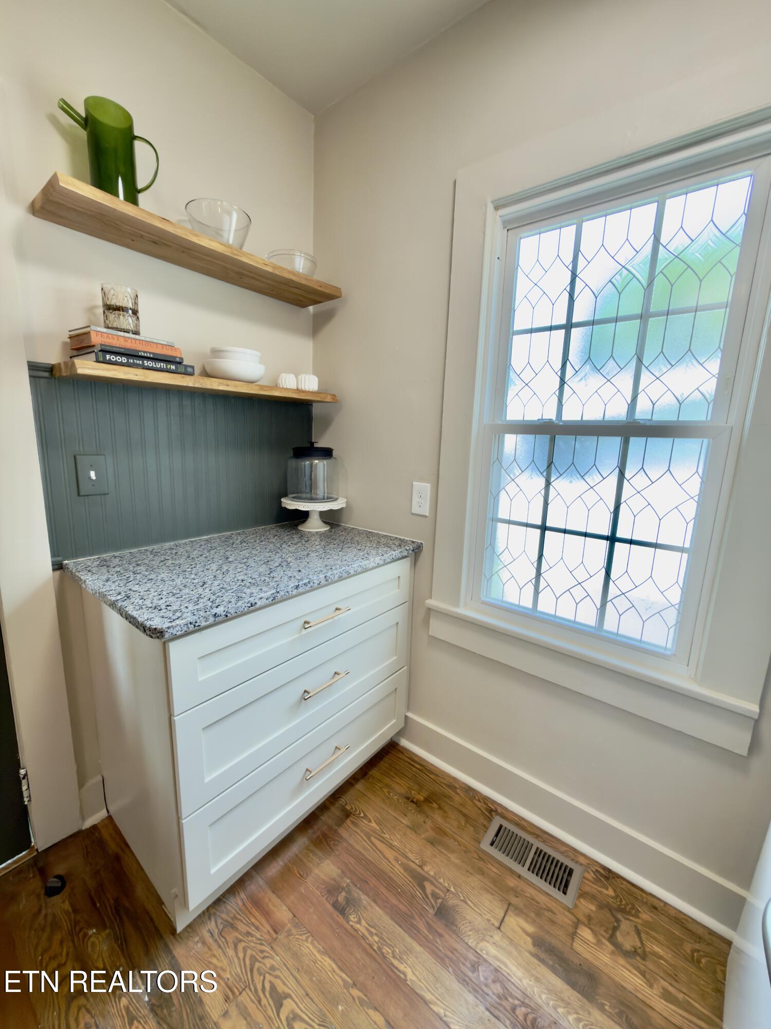 1701 Branson Avenue Knoxville TN 37917