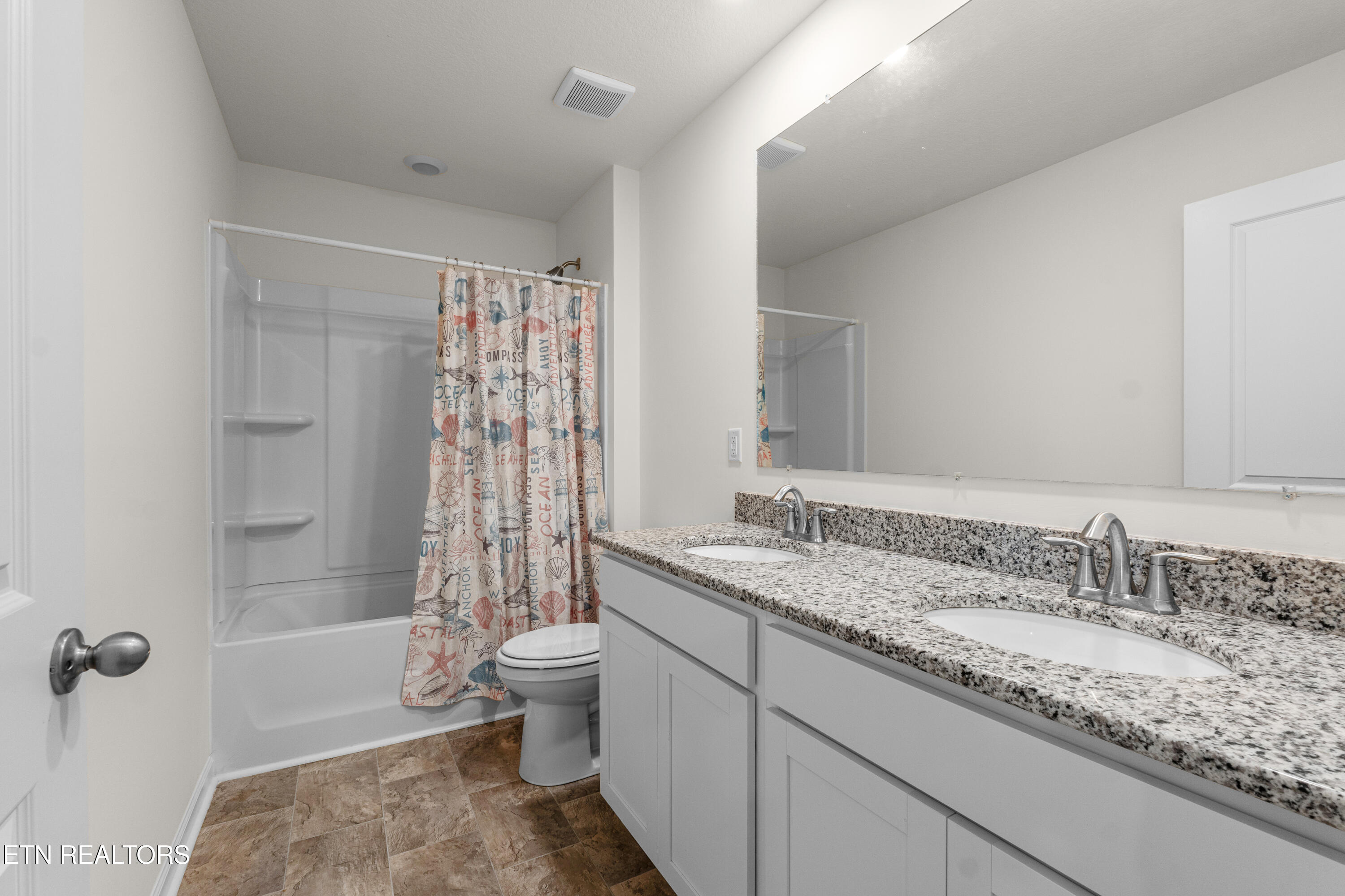 1410 Three Horses Lane Maryville TN 37803