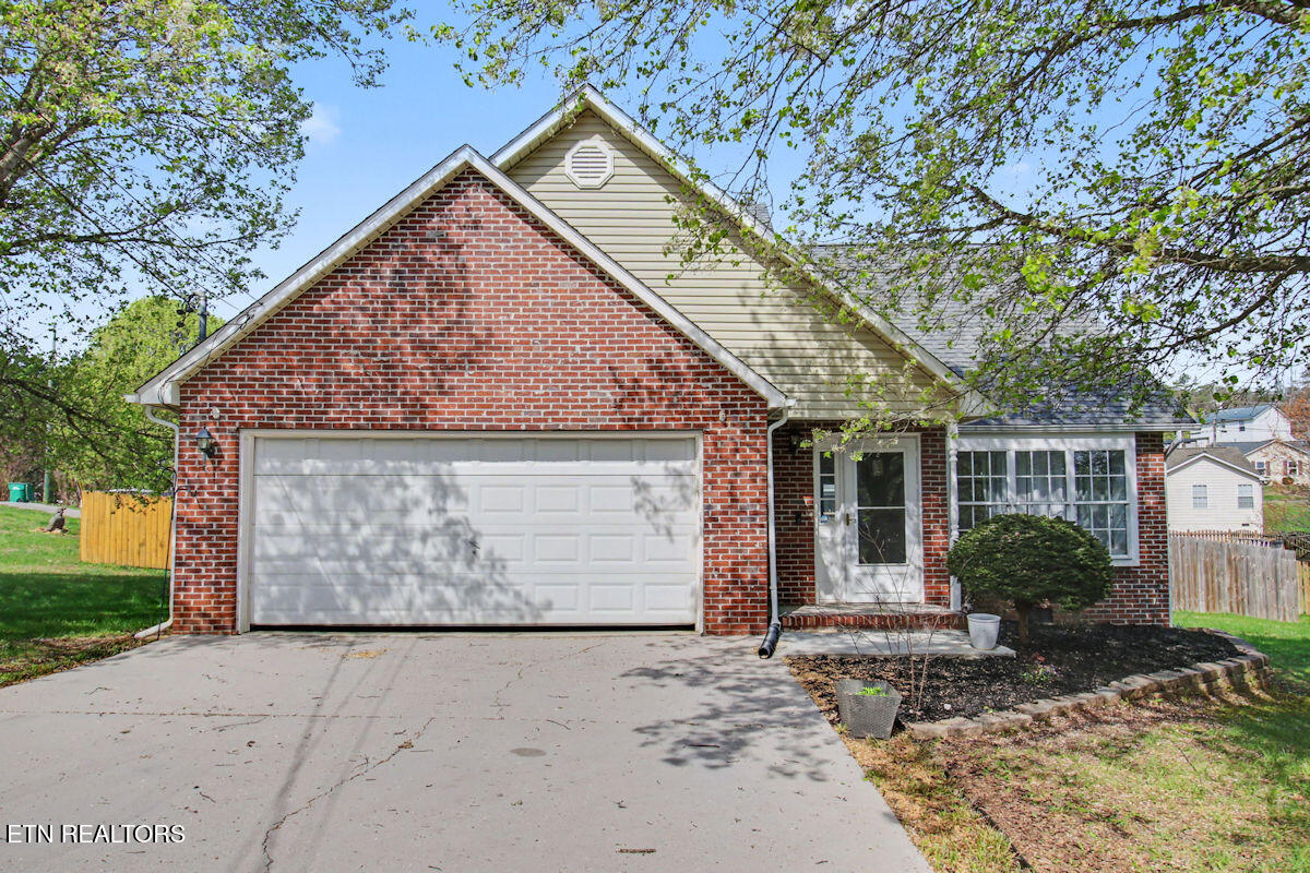 525 Parkstone Lane Knoxville TN 37924
