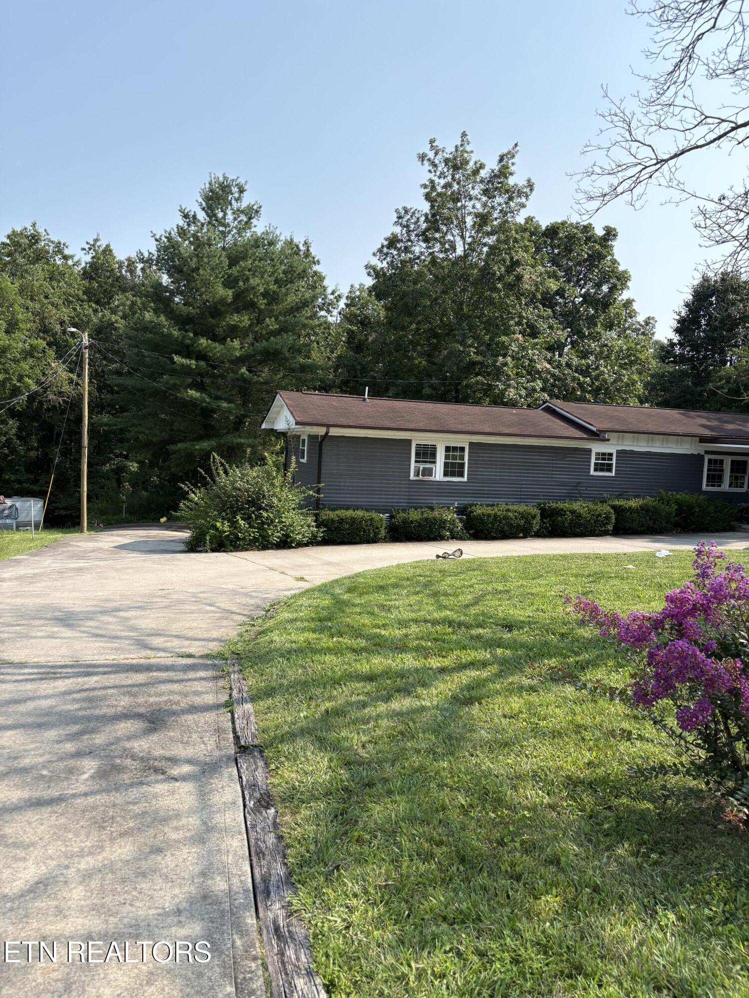 9258 Cherokee Trail Crossville TN 38572